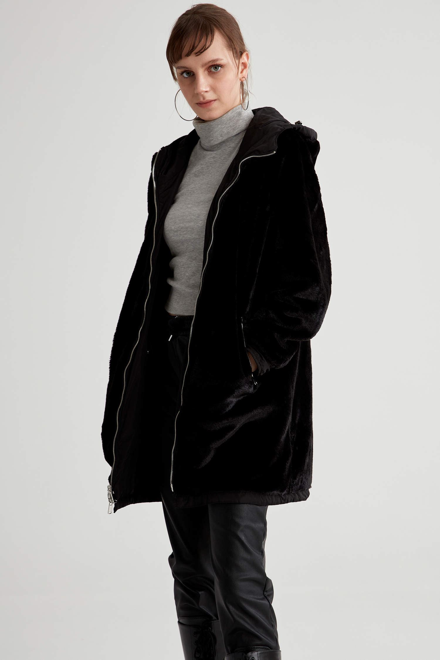 Black WOMAN Zipper Coat 1500256 | DeFacto