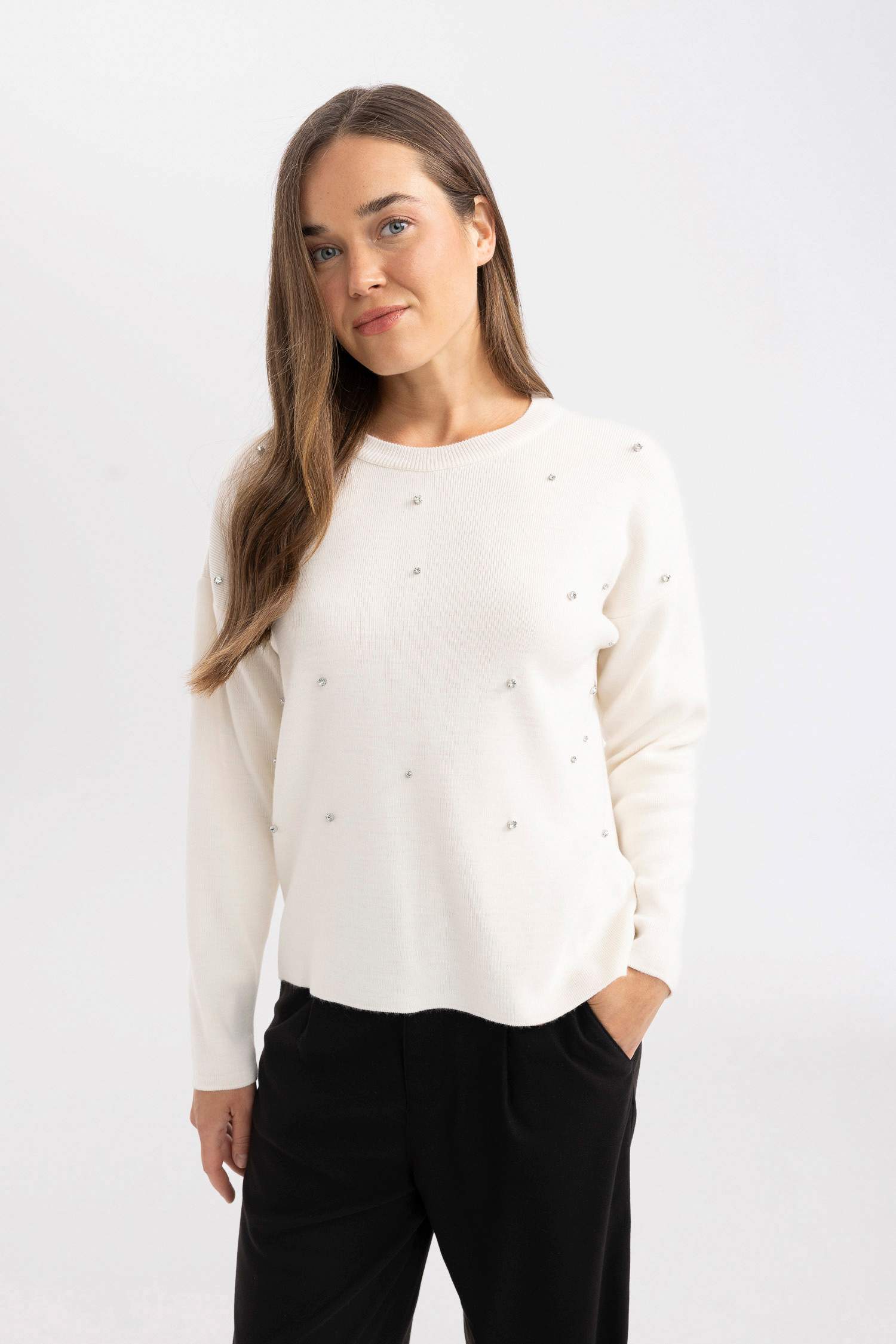 Regular Fit Bisiklet Yaka Taşlı Triko Kazak