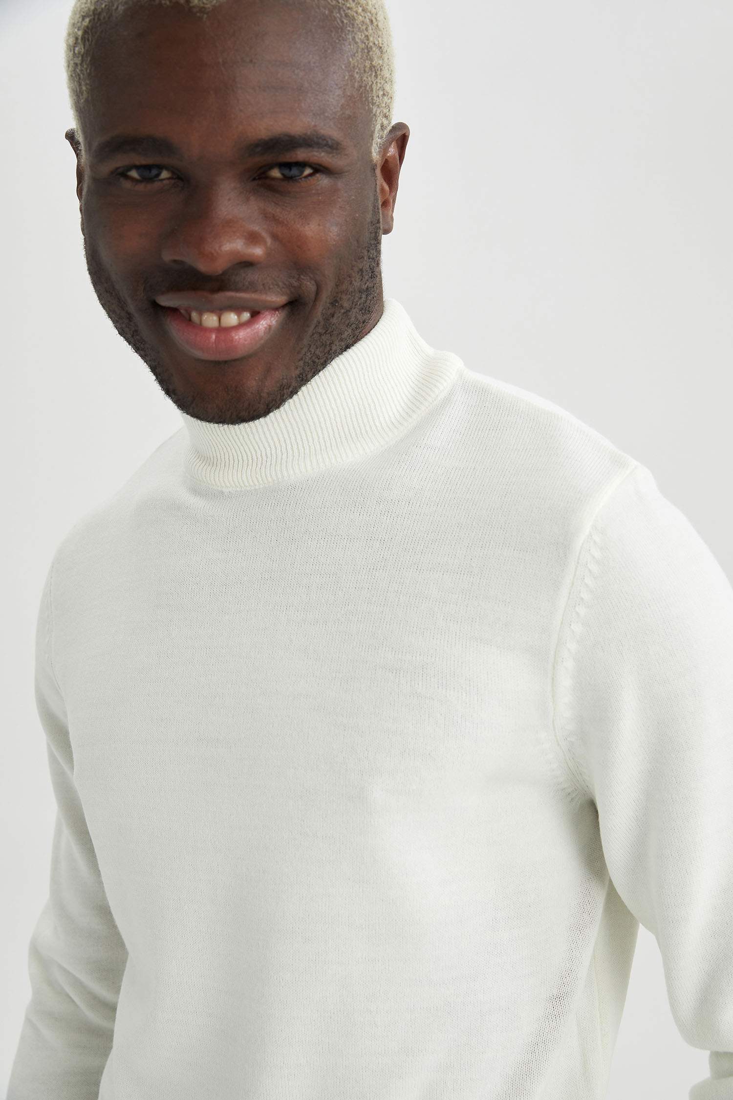 White turtleneck sale mens h&m