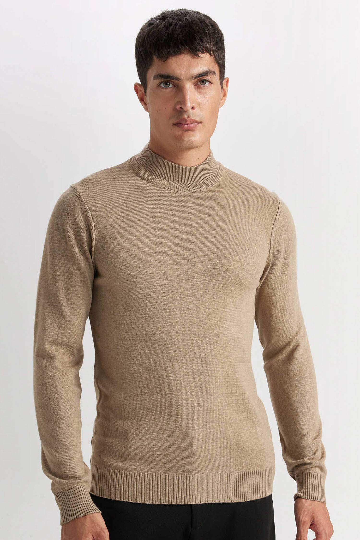 Slim Fit Dar Kesim Yarım Balıkçı Yaka Basic Düz Triko Kazak