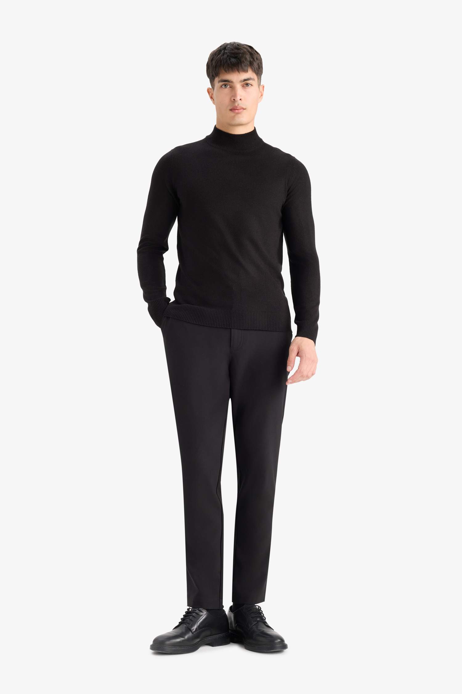 Slim Fit Dar Kesim Balıkçı Yaka Basic Düz Triko Kazak