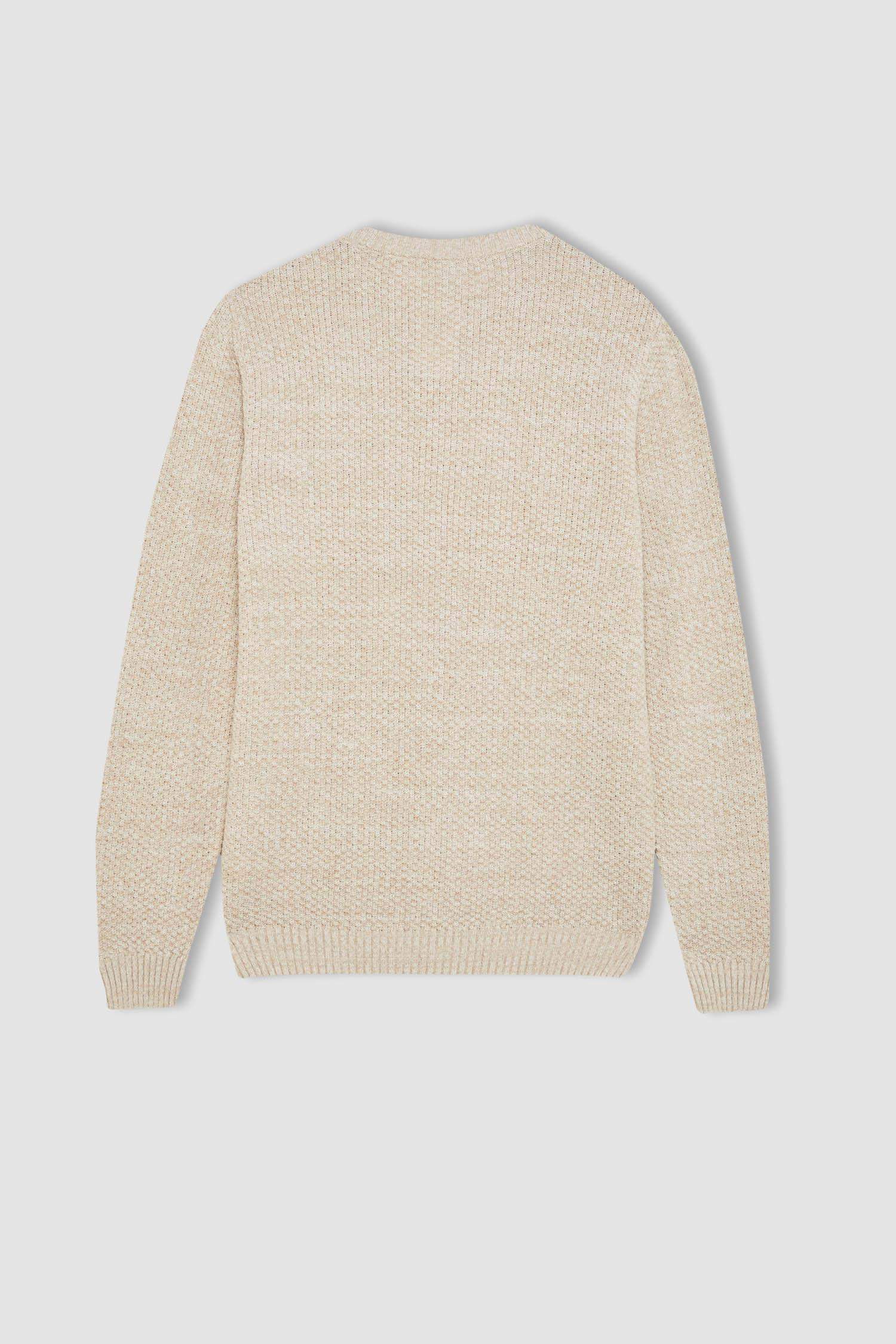 بلوز صوف تريكو قصة عادية بياقة مستديرة