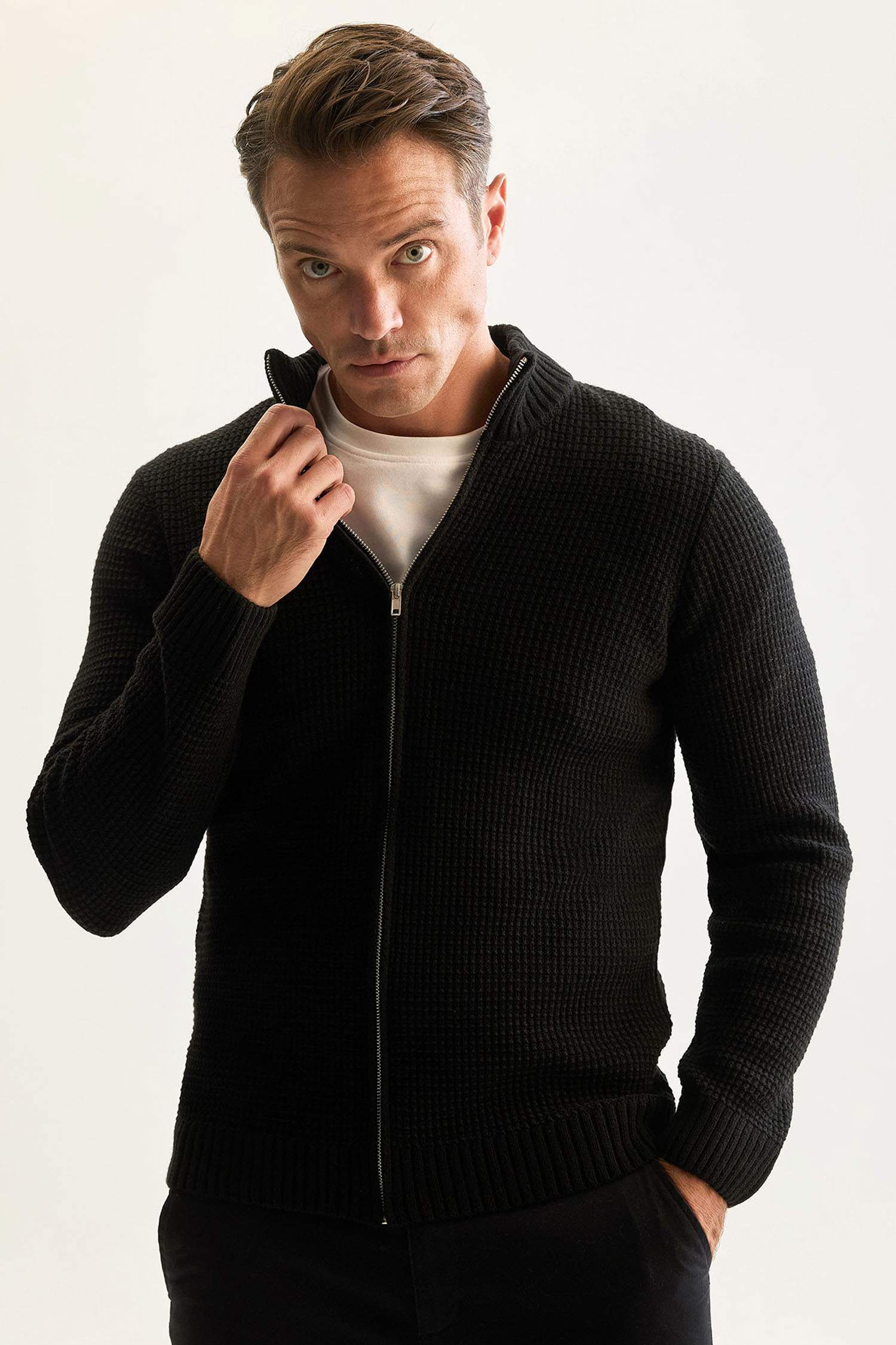Standard Fit Half Turtleneck Knitwear Cardigan