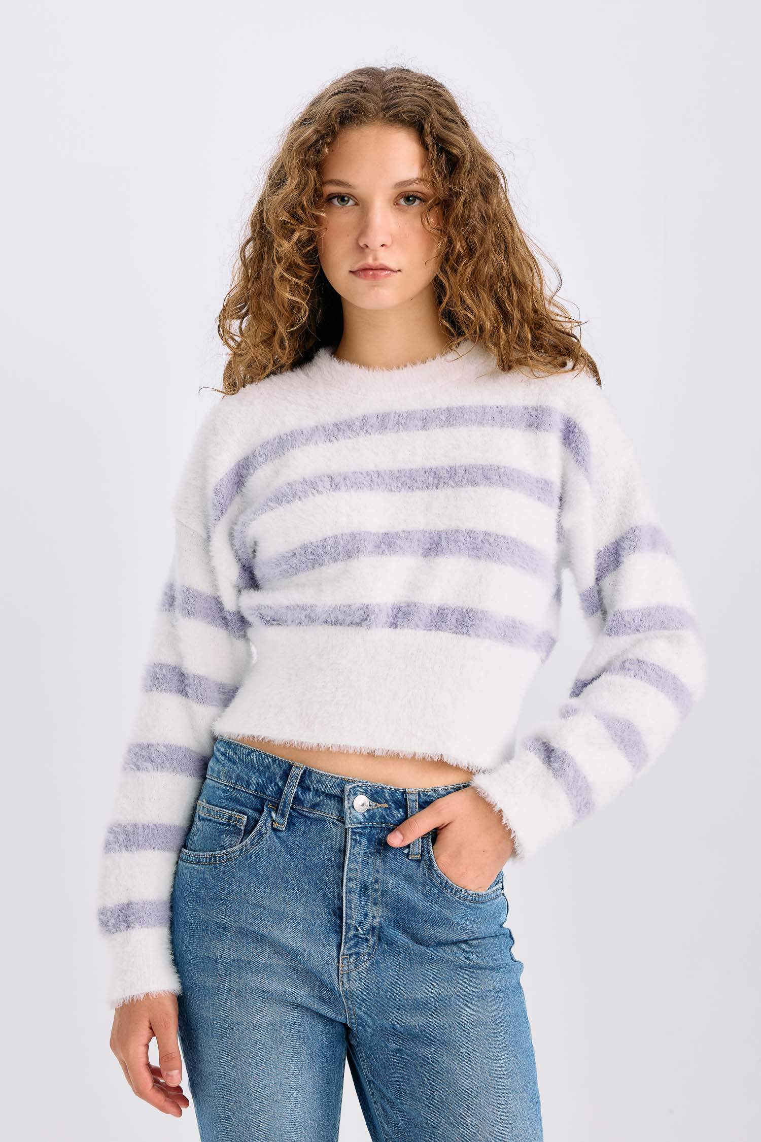 Regular Fit Çizgili Bisiklet Yaka Triko Kazak