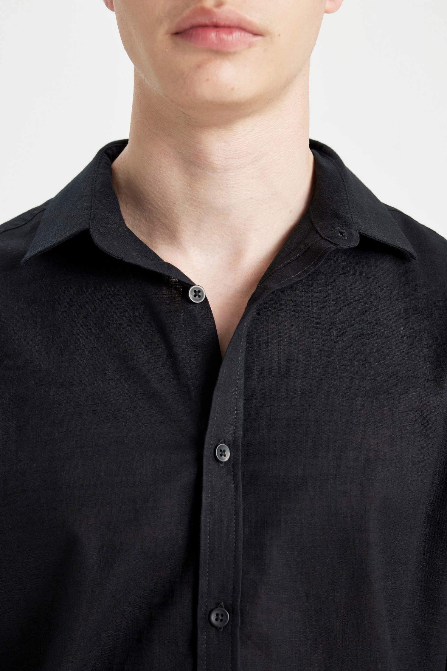 قميص كم طويل سليم فيت