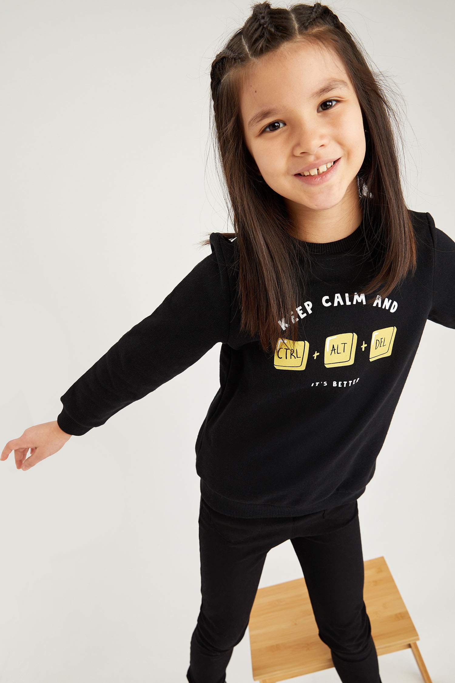 girls panda sweatshirt