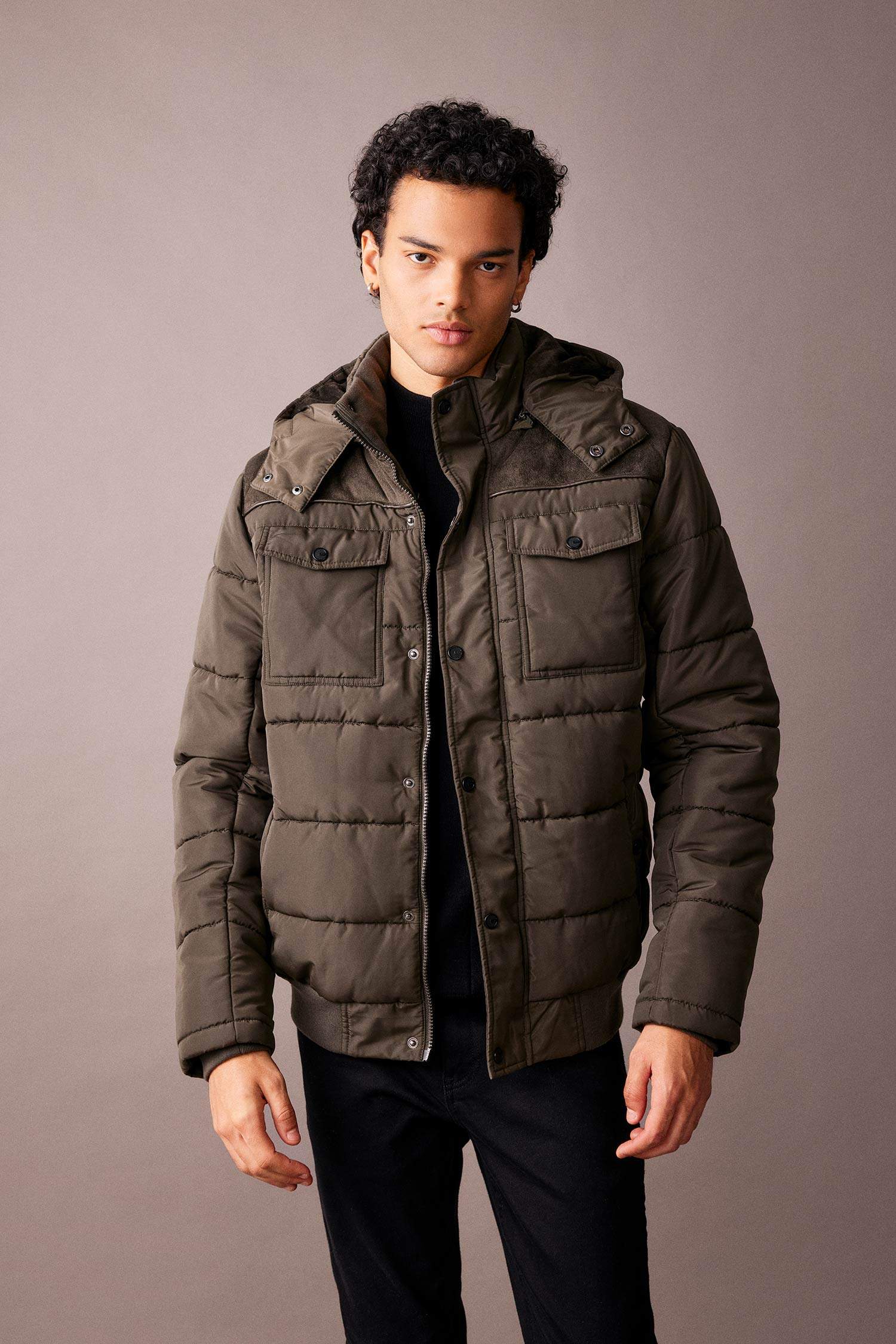 Slim Fit Çıkarılabilir Kapüşonlu Polar Astarlı Isı Yalıtımlı Suni Kürklü Kalın Mont