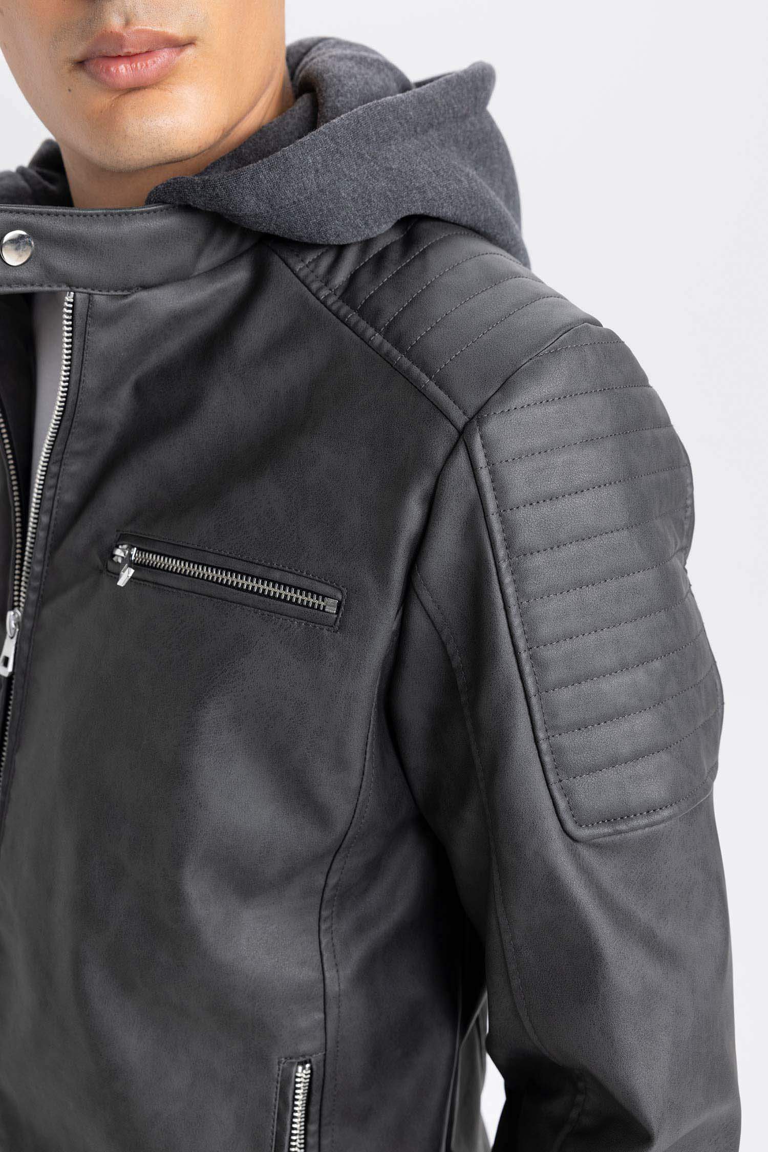 Su İtici Slim Fit Dar Kesim Çıkarılabilir Kapüşonlu Fermuarlı Cepli Suni Deri Ceket Mont