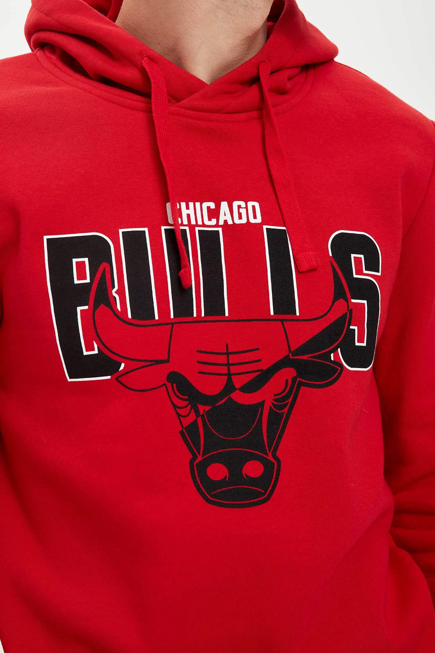 Defacto NBA Chicago Bulls Lisanslı Kapüşonlu Uzun Kollu Sweatshirt. 3