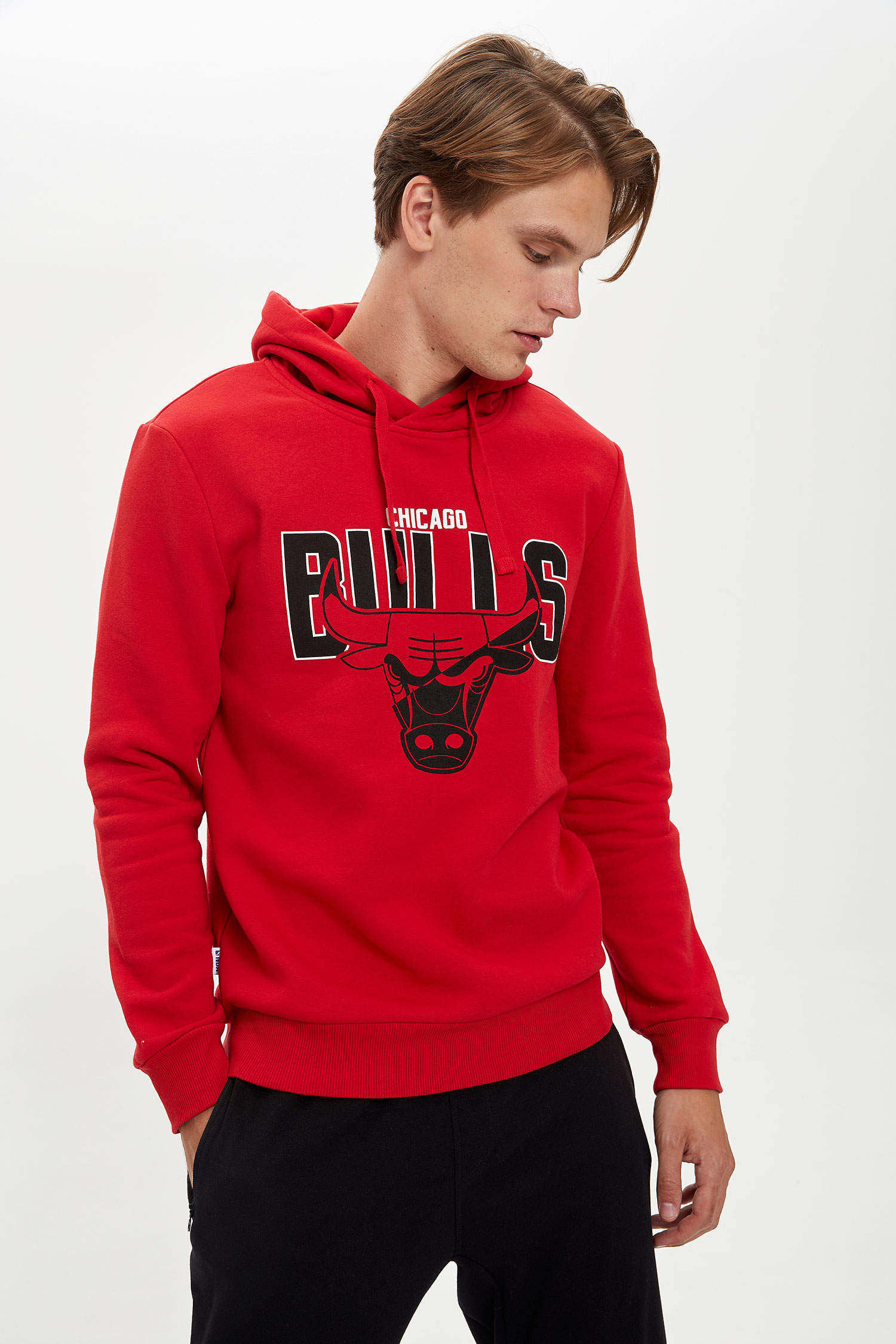 Defacto NBA Chicago Bulls Lisanslı Kapüşonlu Uzun Kollu Sweatshirt. 6