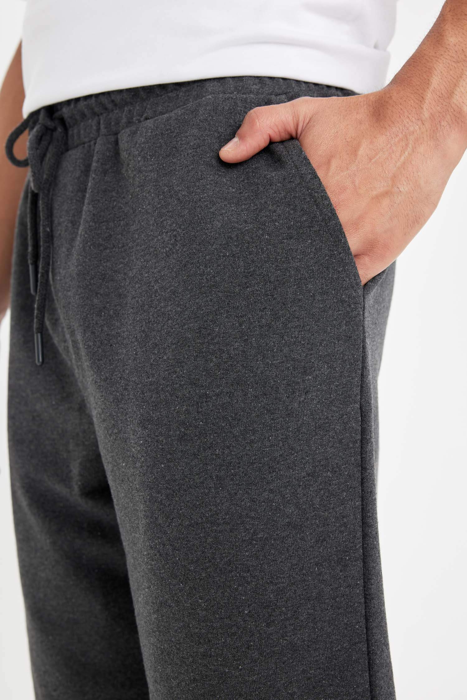 Slim Fit Basic Sweatshirt Fabric Shorts
