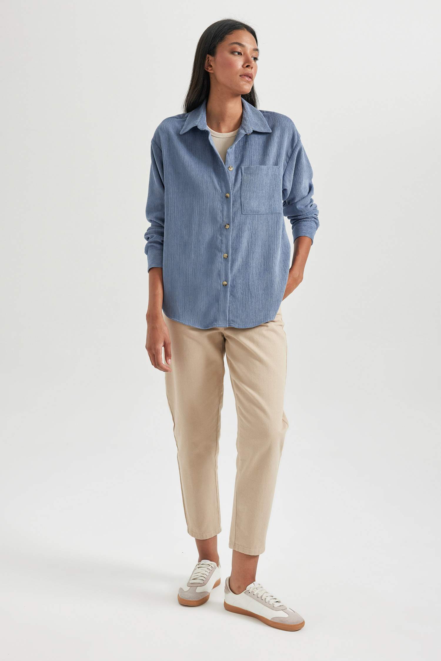 Сорочка з довгим рукавом стандартного крою із вельвета для жінок