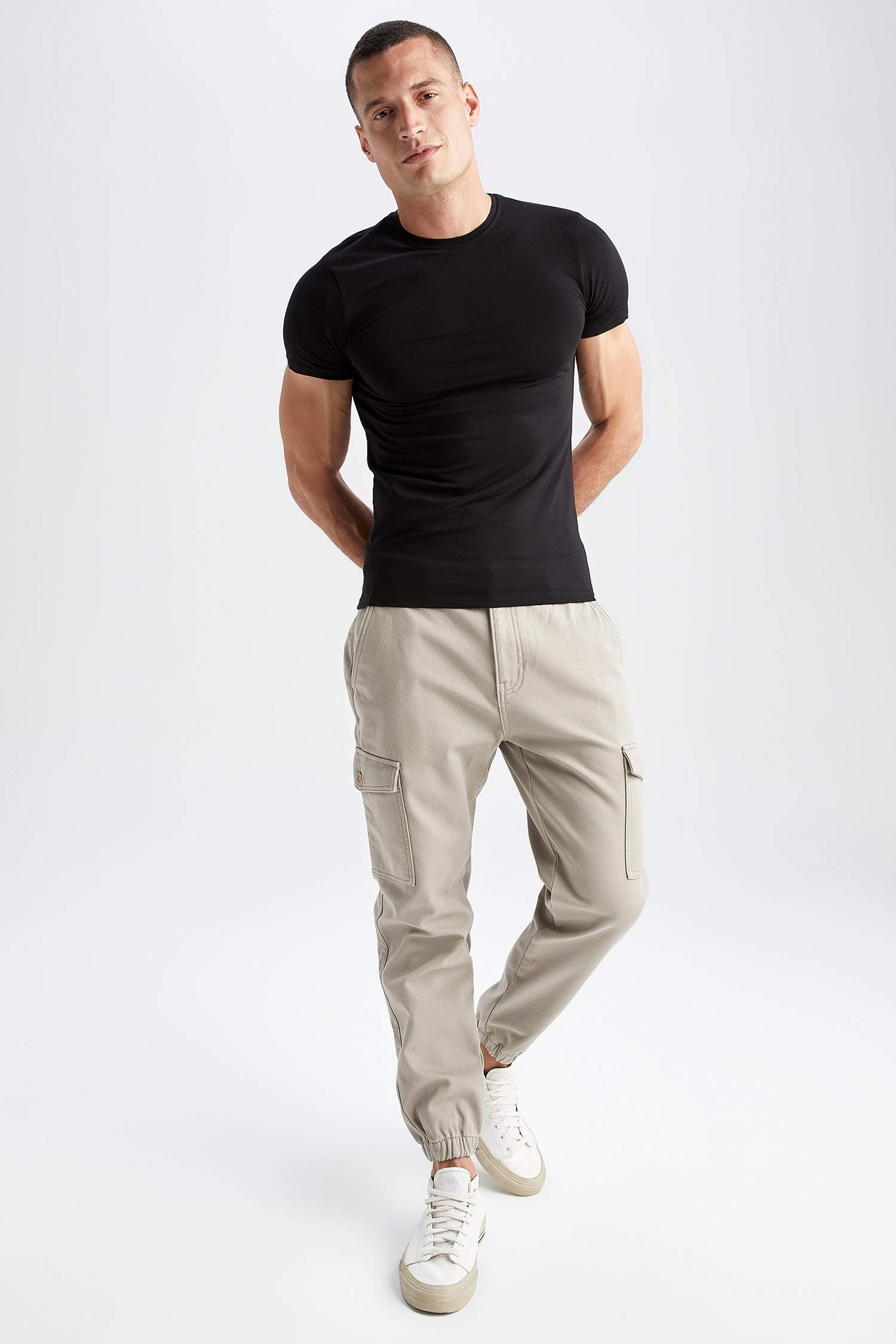 Брюки-карго стандартного кроя