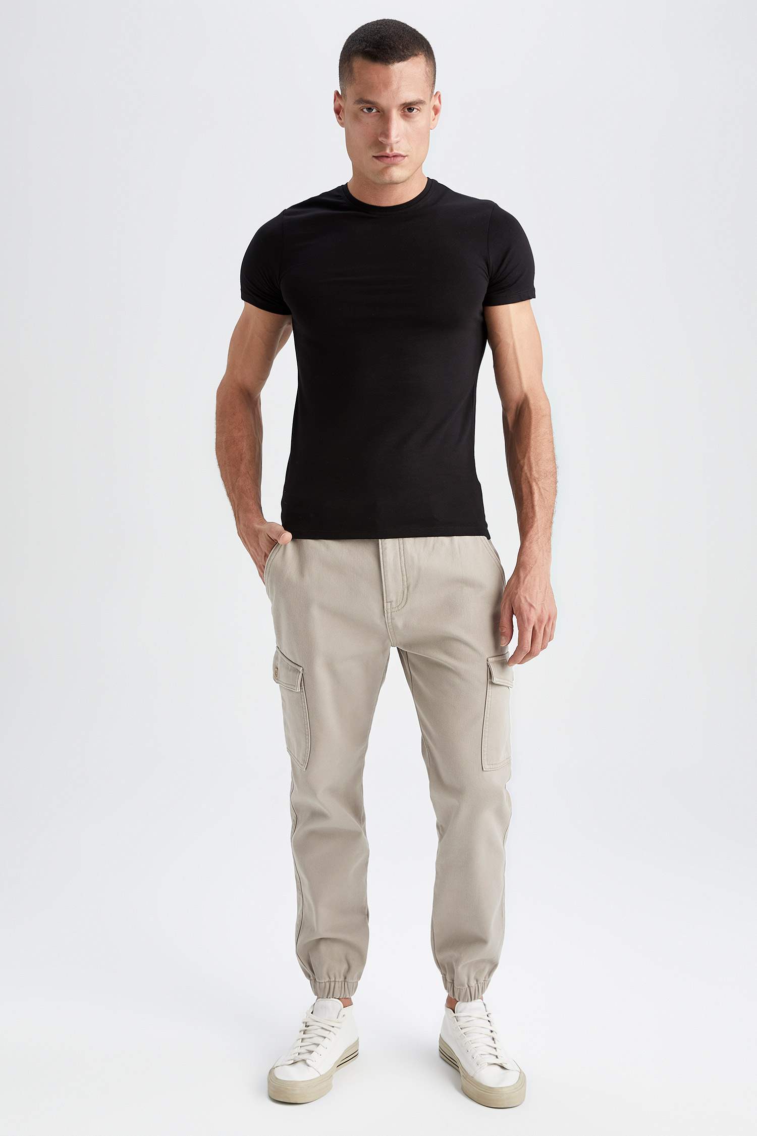 Брюки-карго стандартного кроя