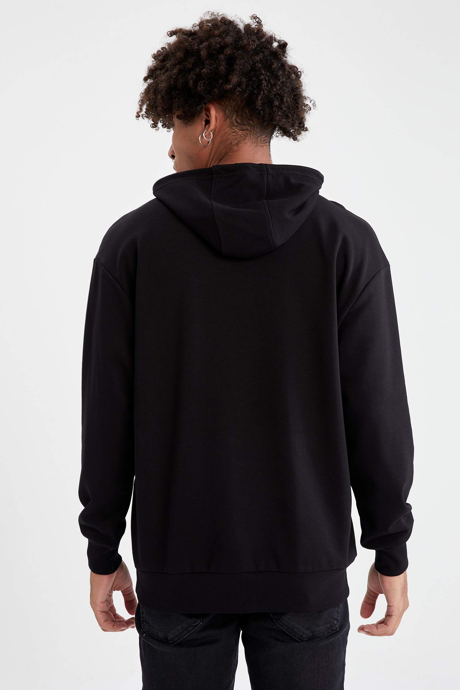 Black MAN Oversized Hoodie 1497964 | DeFacto