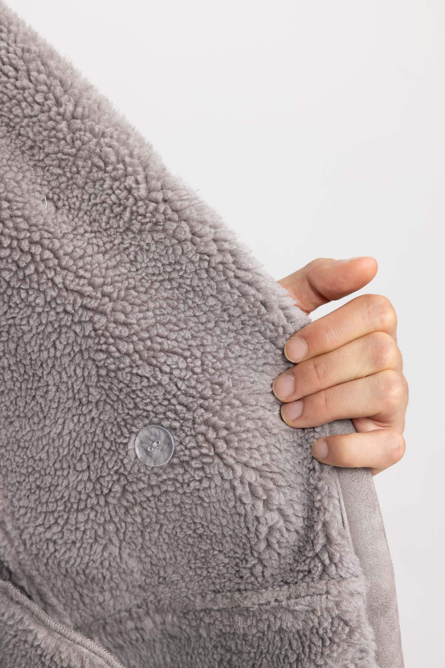 Slim Fit Dar Kesim Ceket Yaka Pelüş Astar Düğmeli Süet Mont