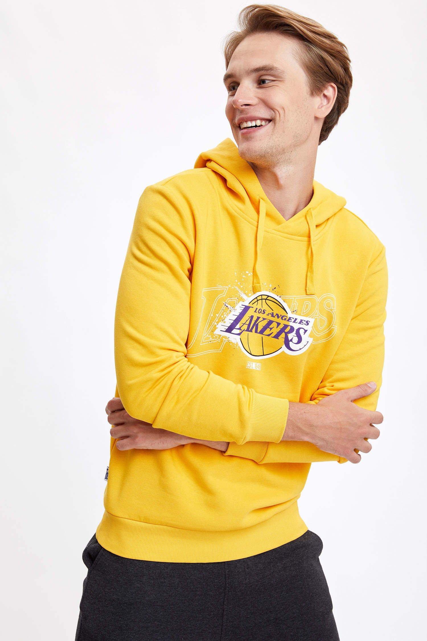 Defacto NBA Los Angeles Lakers Lisanslı Slim Fit Sweatshirt. 3
