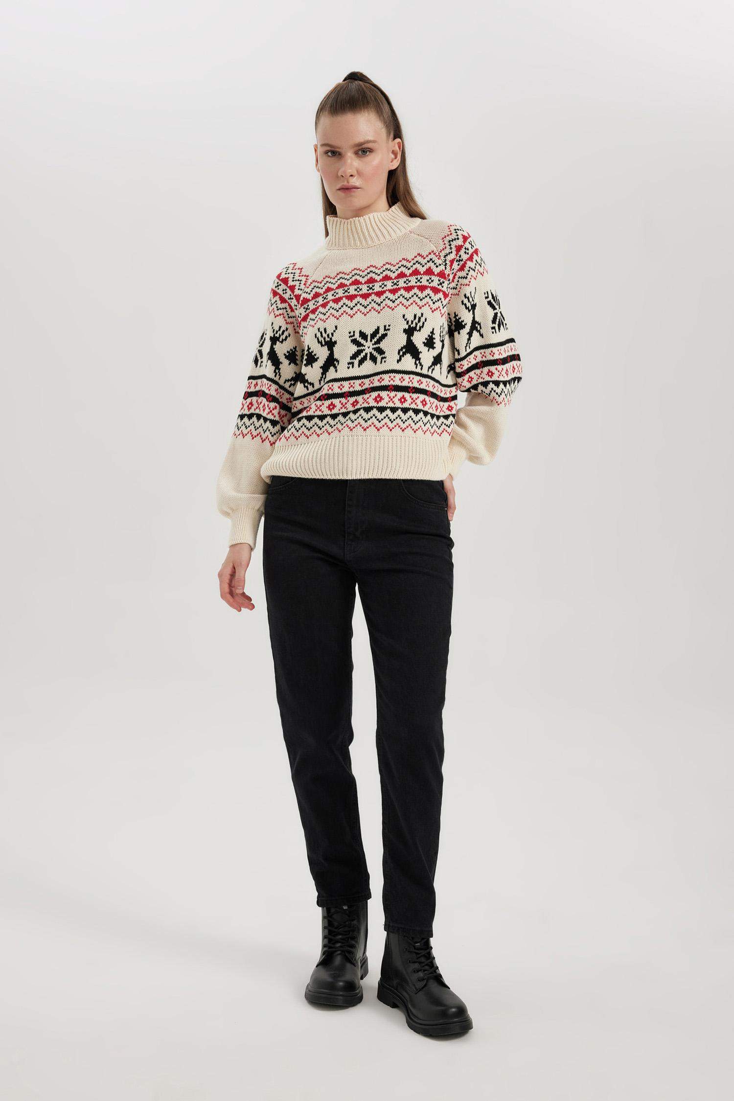 Yılbaşı Temalı Yarım Balıkçı Yaka Kazak