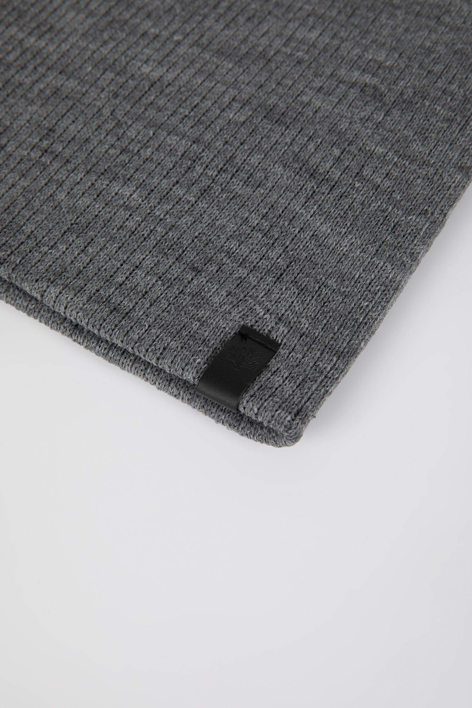 Шапка для чоловіків