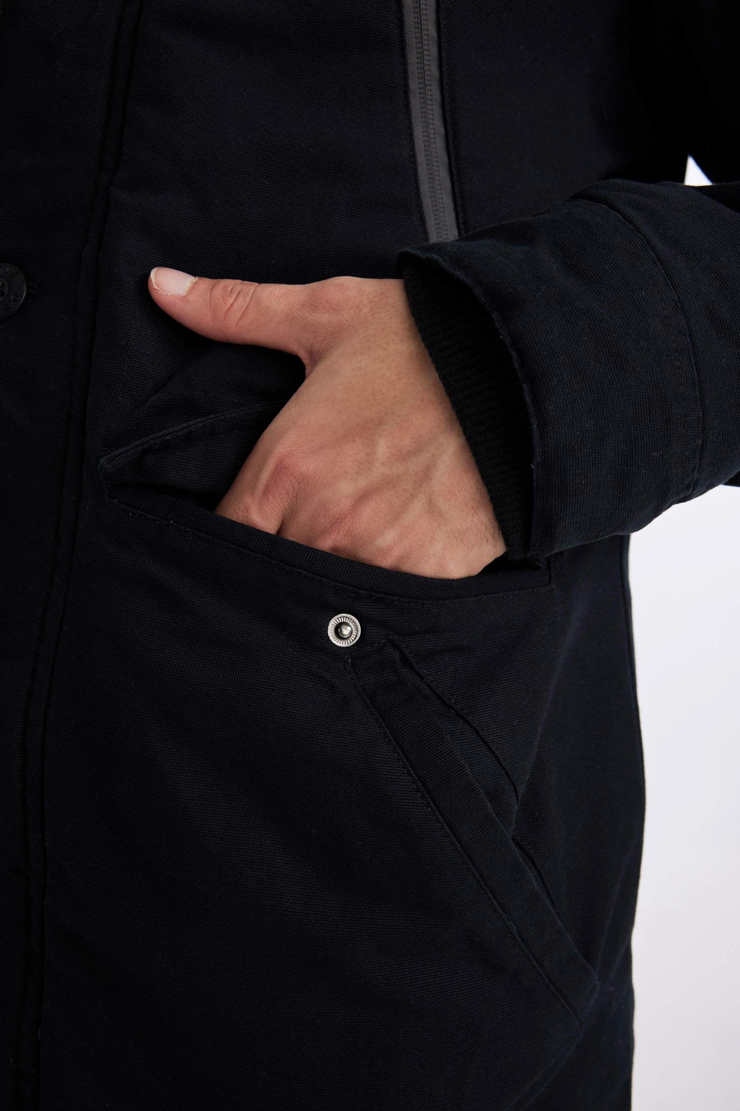 Slim Fit Dar Kesim Kapüşonlu Pelüş Astar Fermuarlı Çıtçı Kapamalı Cepli Mont Parka