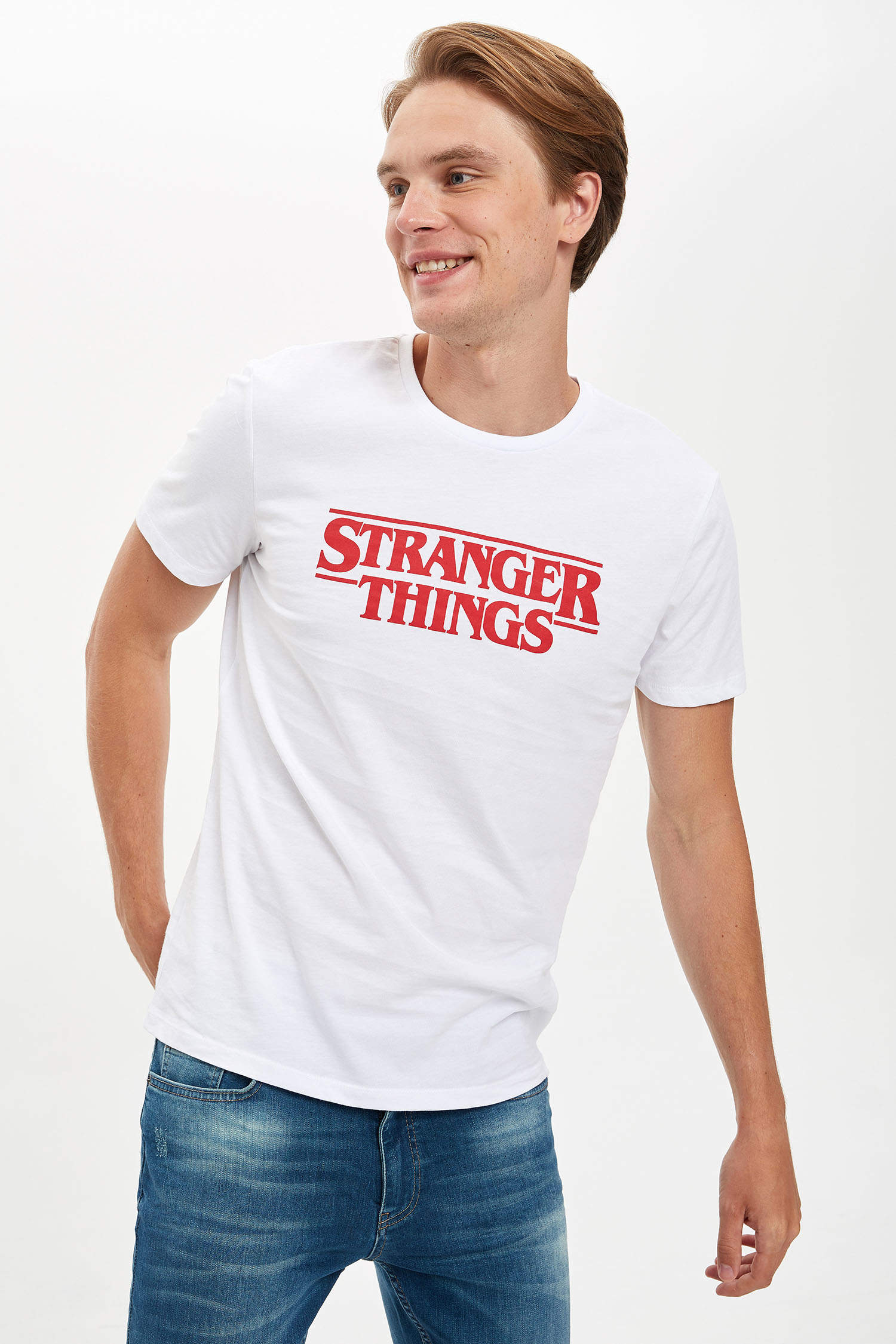 Defacto Stranger Things Lisanslı Slim Fit Baskılı Tişört. 1