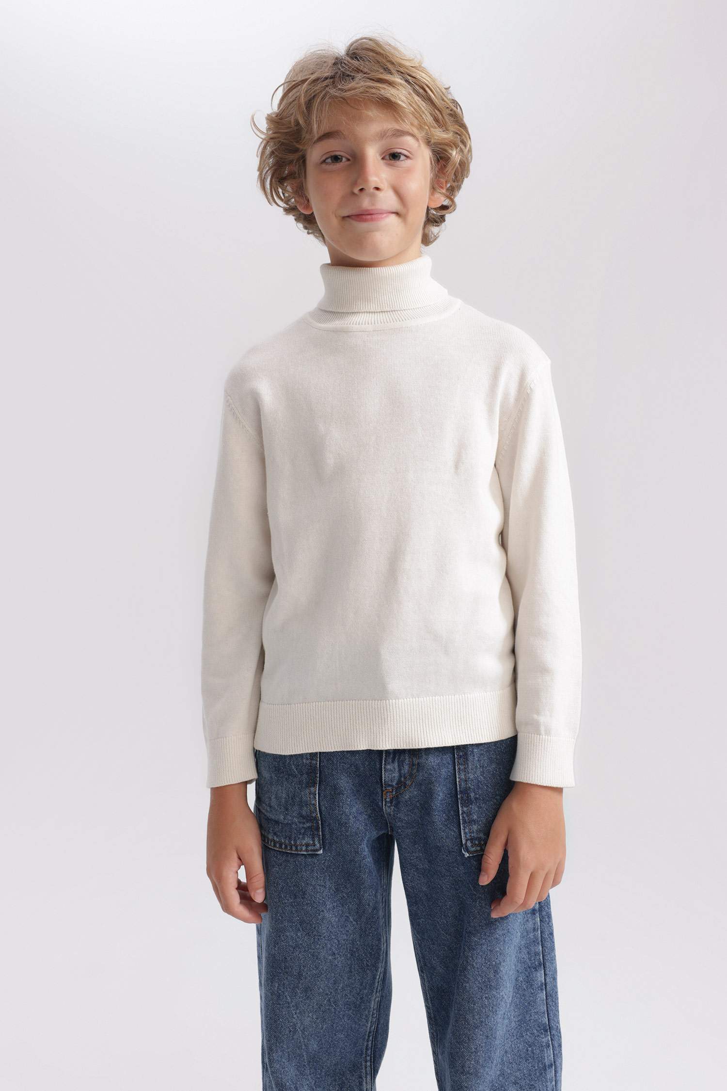 Ұлдарға қалыпты пішім Пулловер