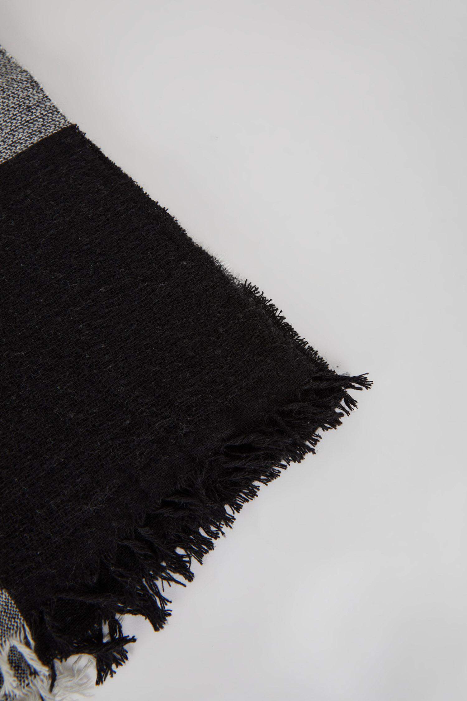 Шарф трикотажный для женщин