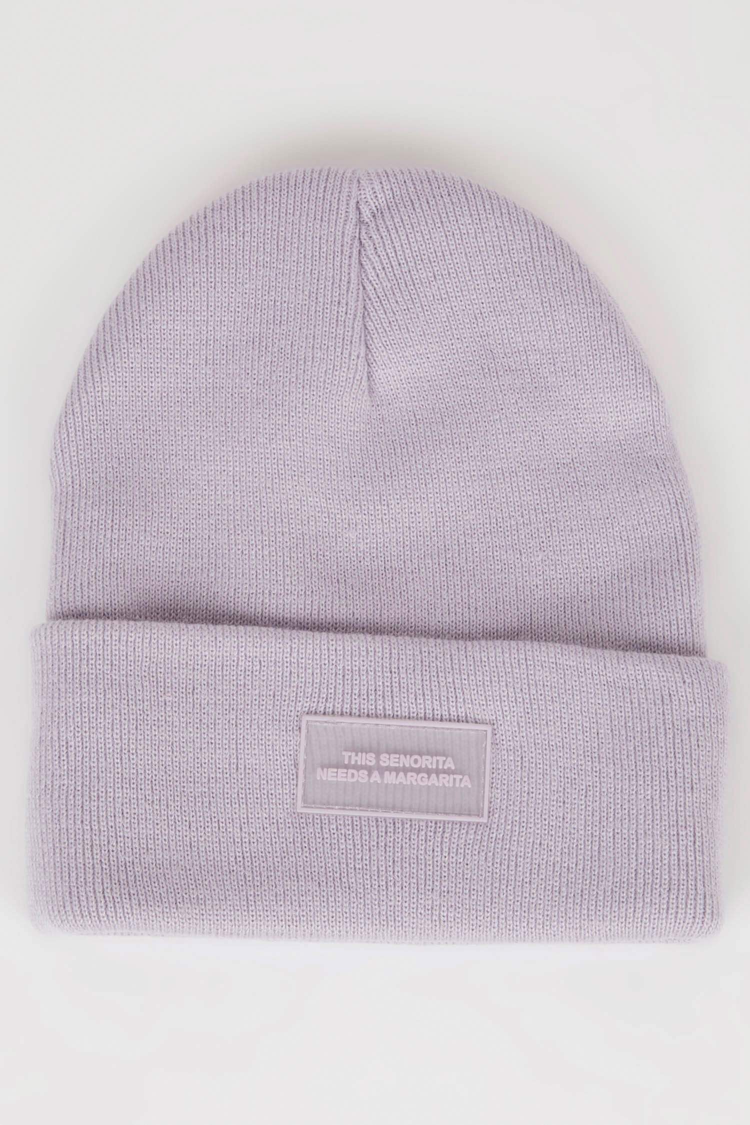 Шапка с принтом для женщин