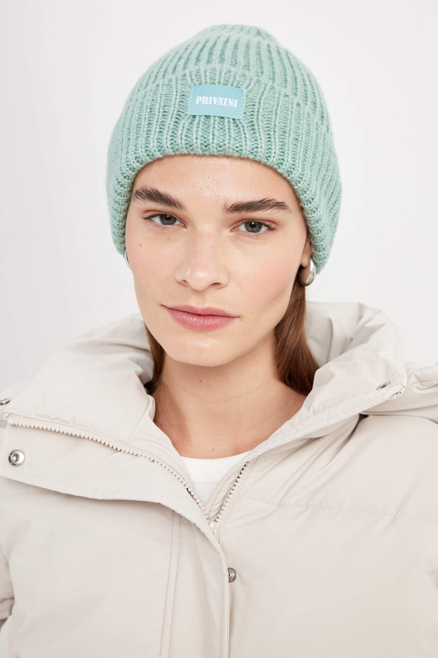 Шапка для женщин