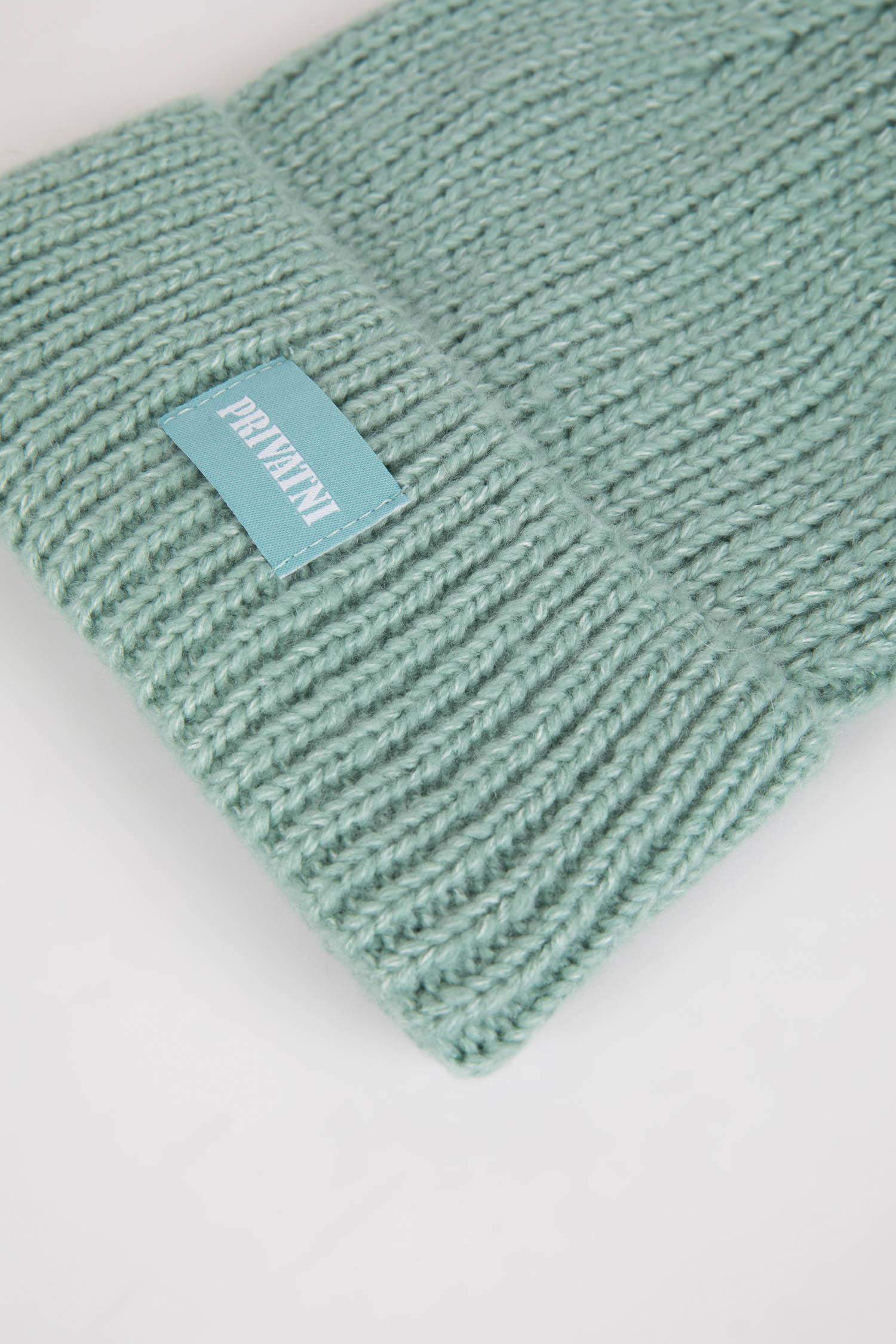 Шапка для женщин