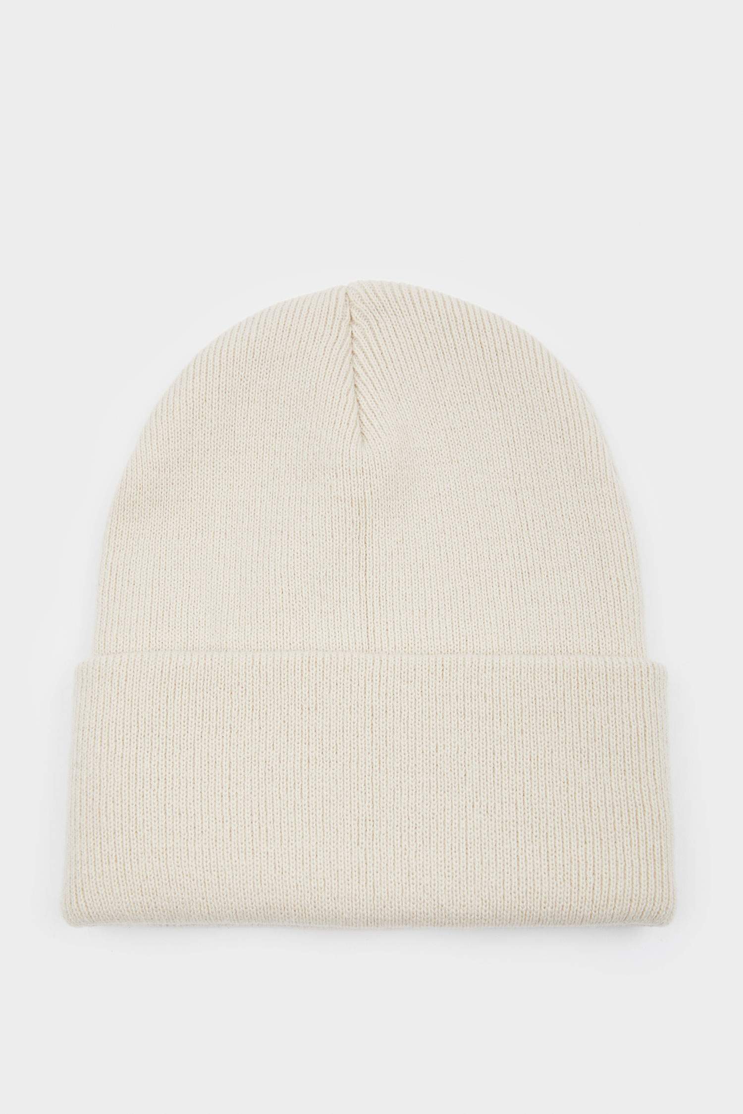 Woman Winter Beanie