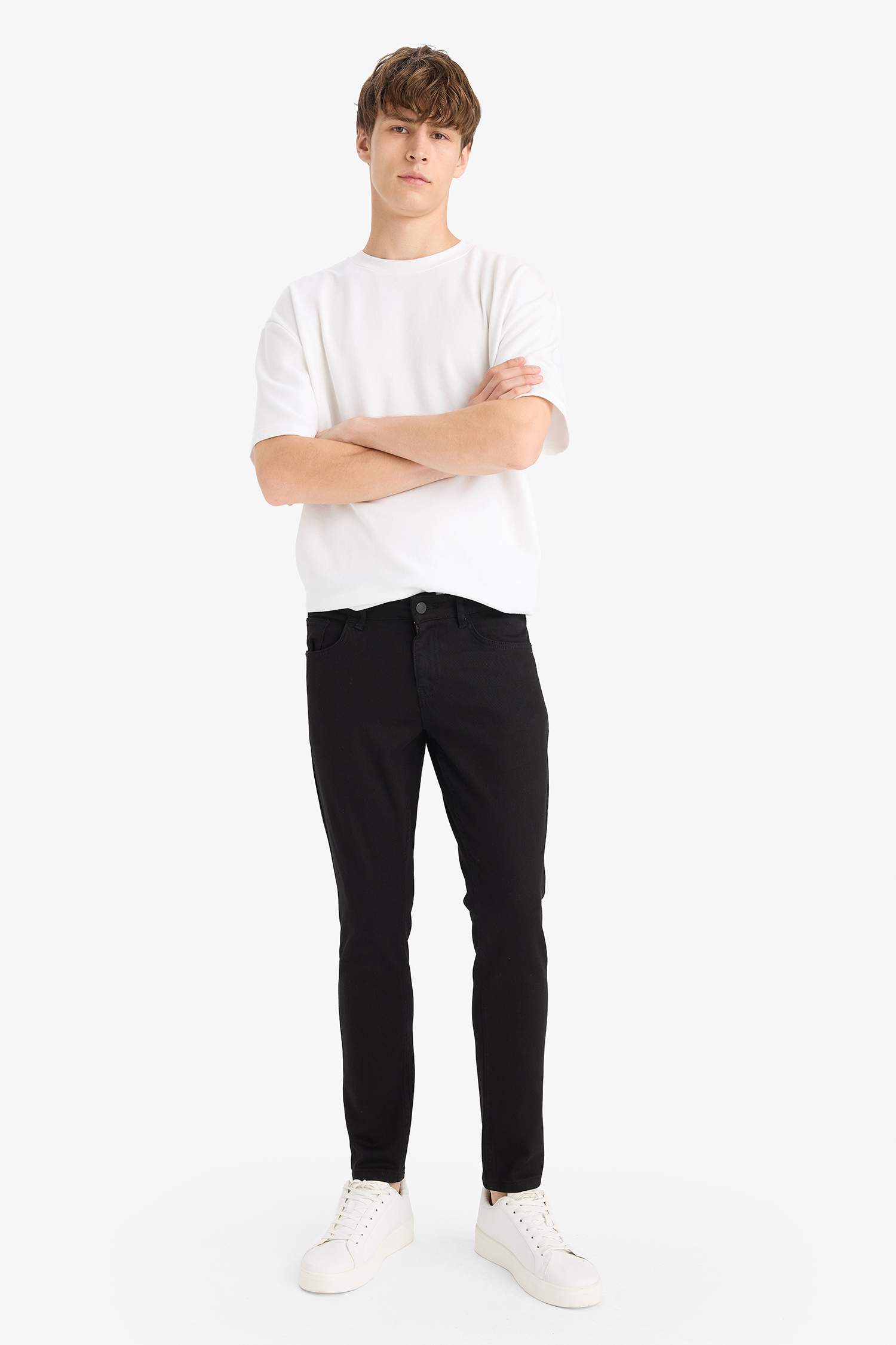 Carlo Skinny Fit Regular Waist Jeans