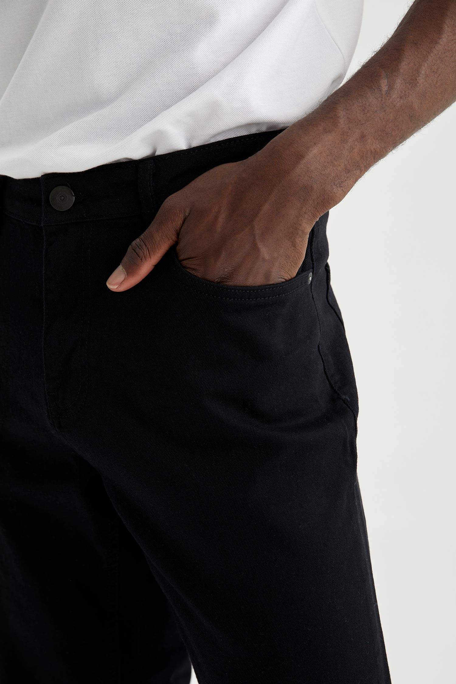 Defacto Diago Comfort Fit Yüksek Bel Boru Paça Siyah Jean Pantolon. 4