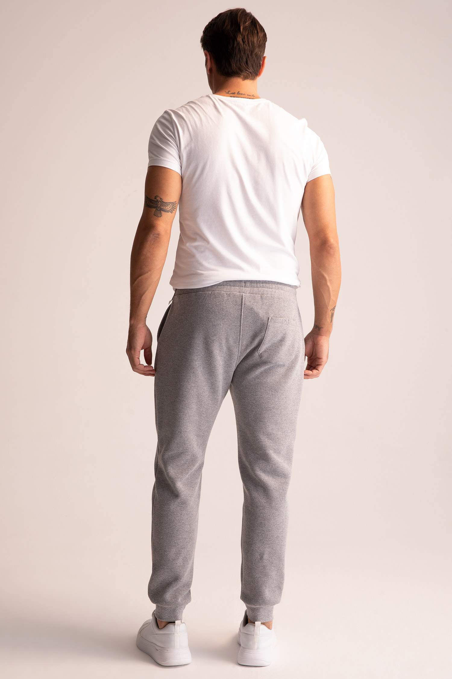 Grey MEN Slim Fit Sweatpants 2555145 DeFacto
