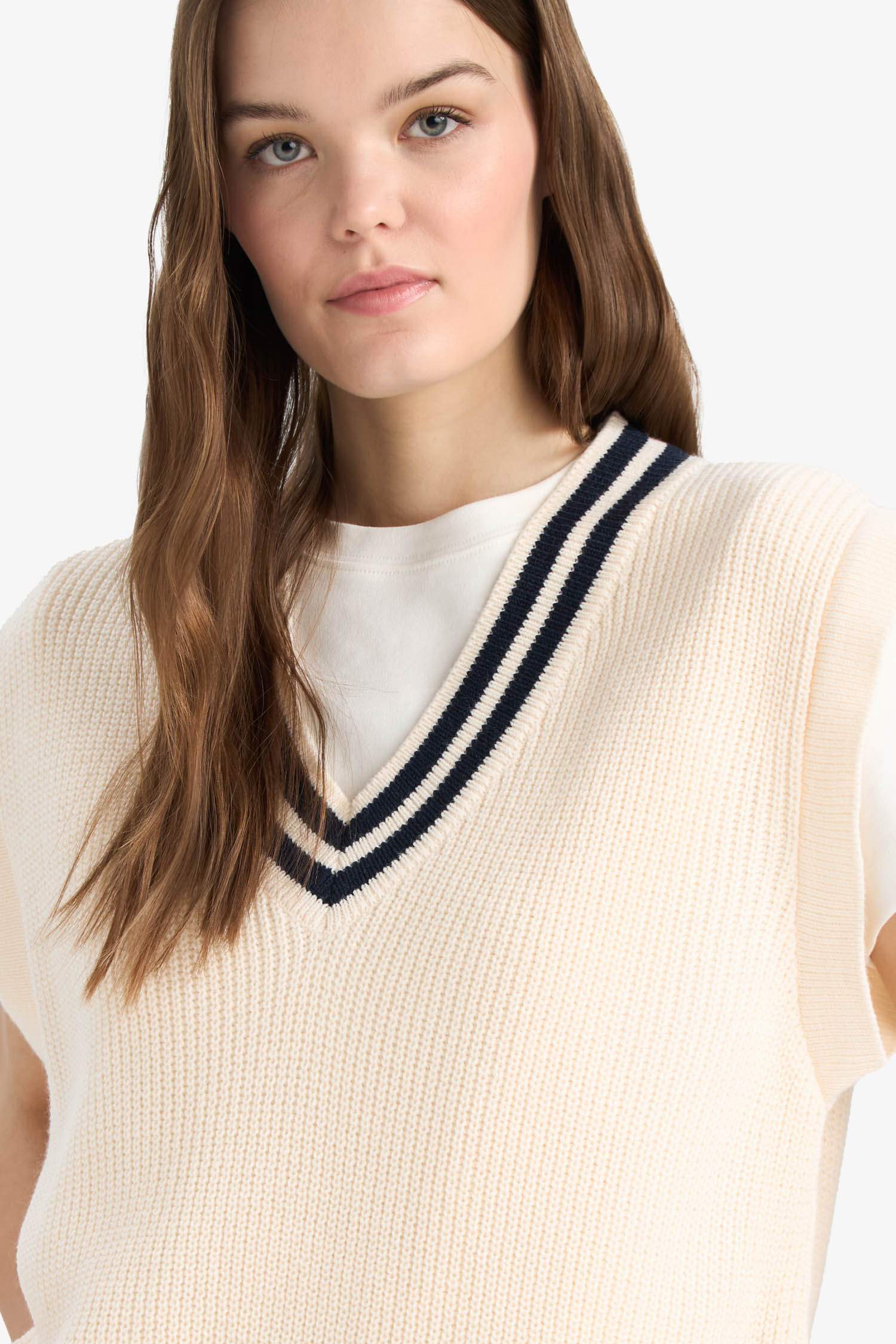 қалыпты пішім v жаға Жилет