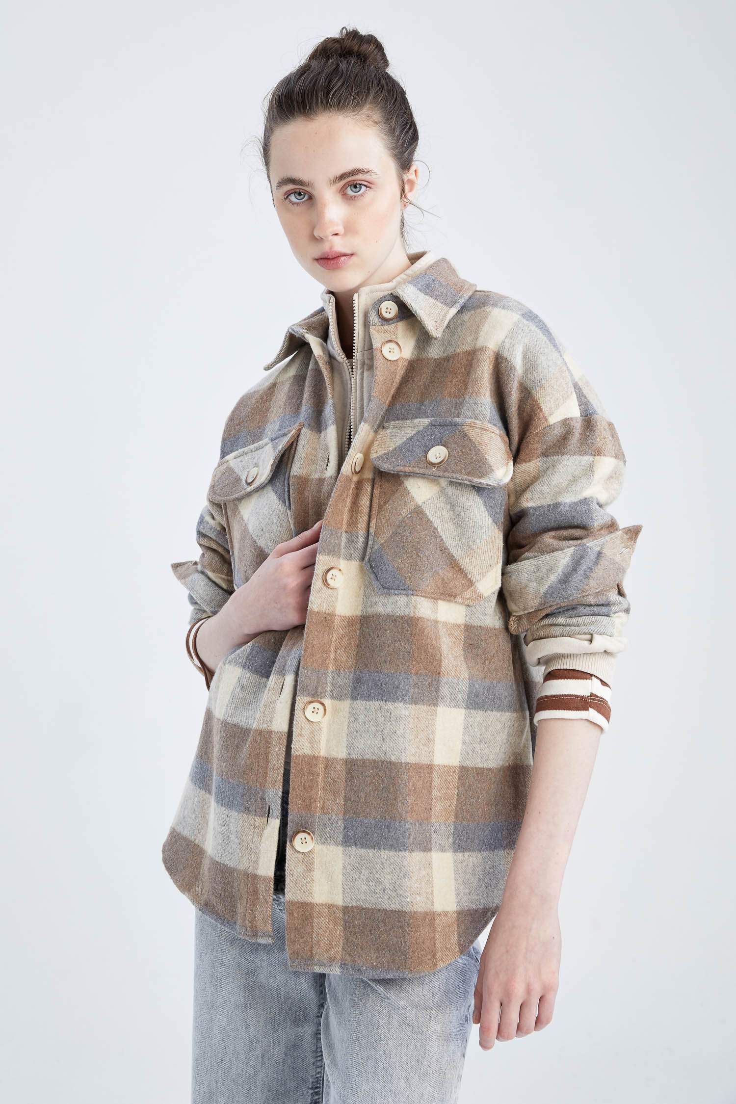 تونيك كاروهات قصة مريحة كم طويل بياقة قميص