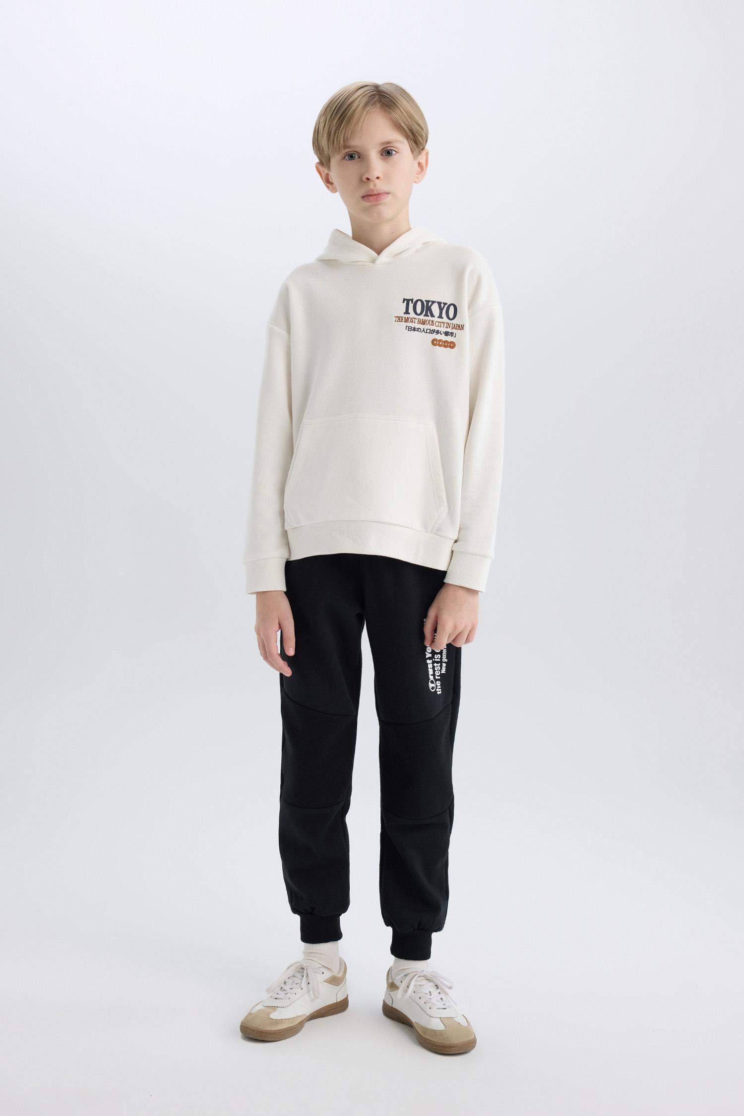 Erkek Çocuk Beli Paçası Lastikli Baskılı Eşofman Altı