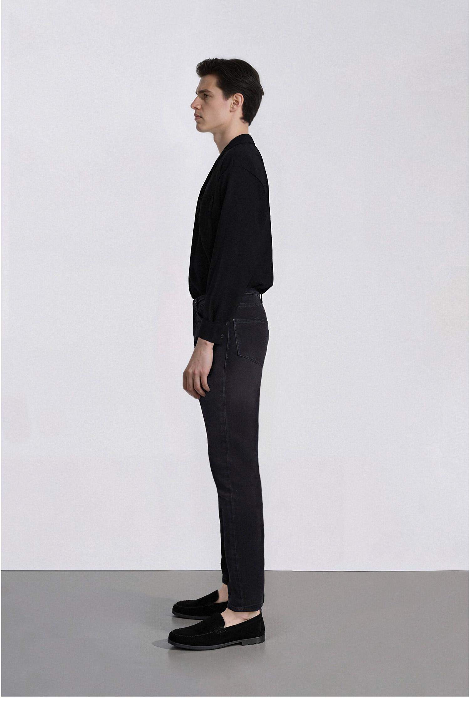 سروال جينز كارلو برجل ضيق جداً