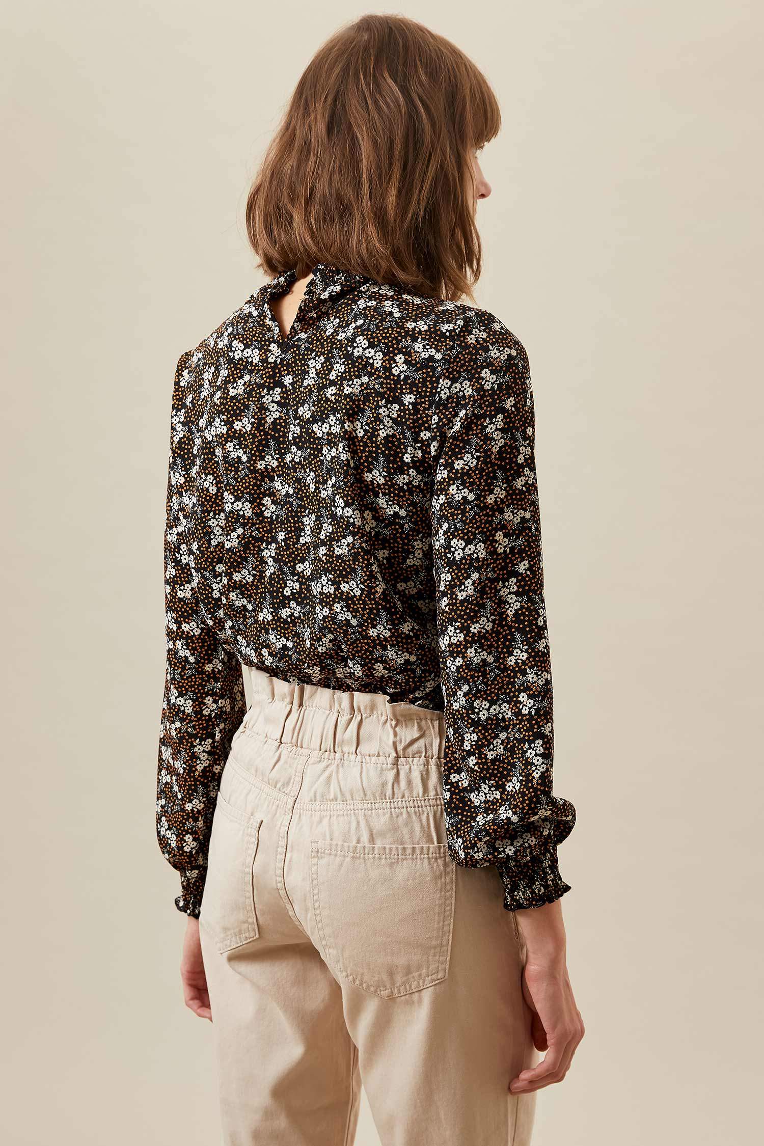 Brown WOMAN Long Sleeve Patterned Blouse 1504915 DeFacto