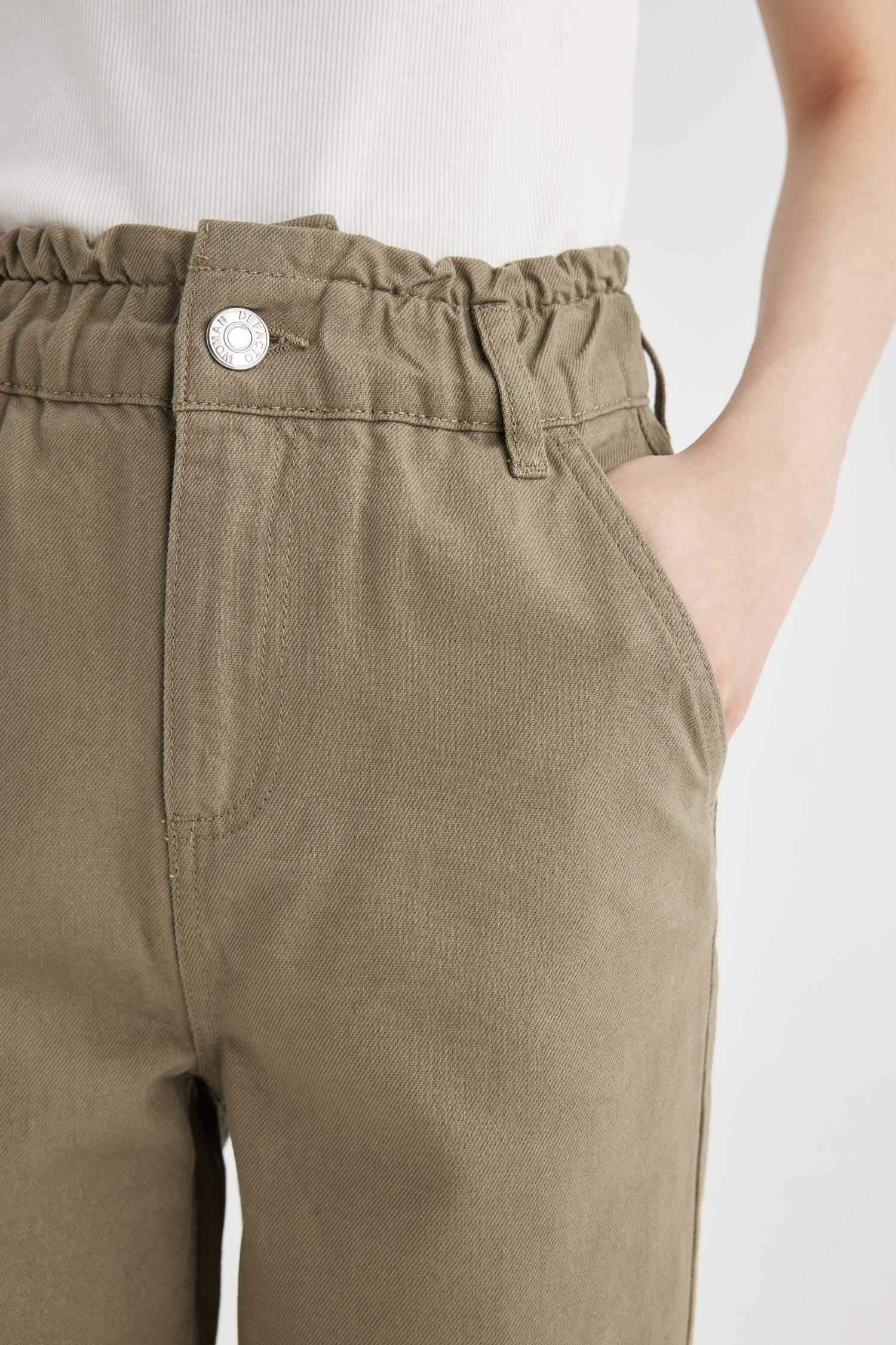 Paperbag Fit With Pockets Gabardine Trousers