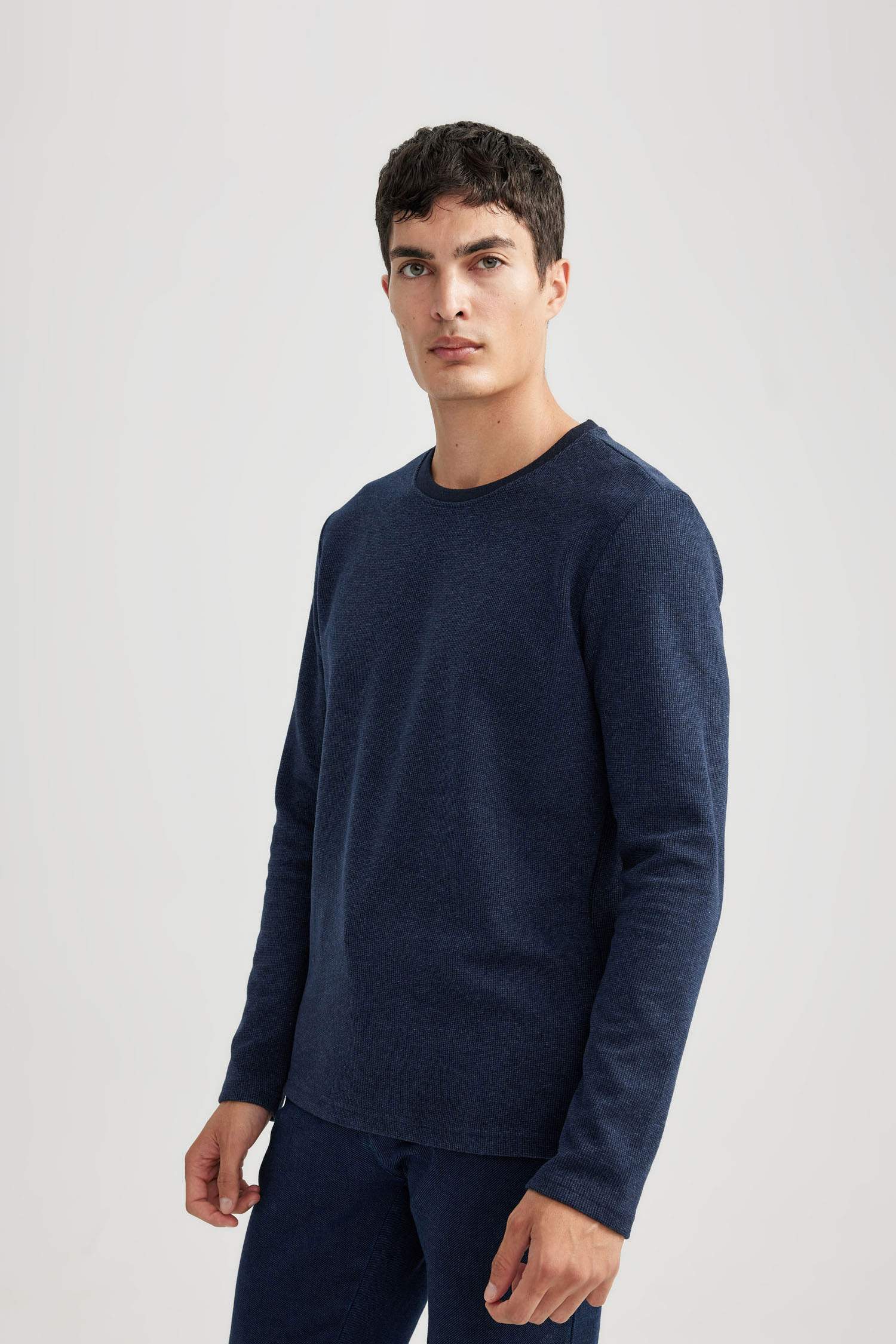 Slim Fit Long Sleeve Body