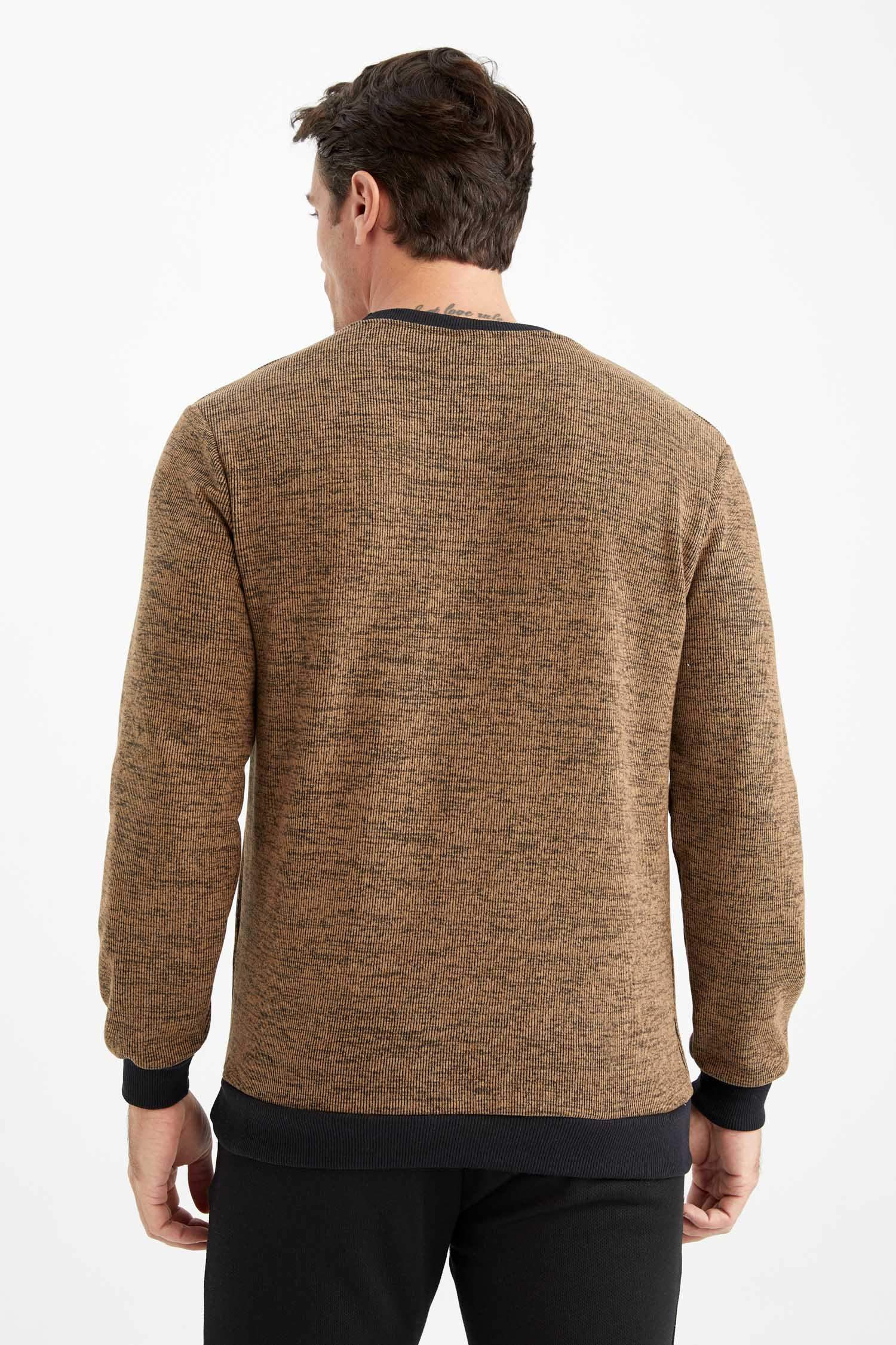 Свитшот стандартного кроя для мужчин