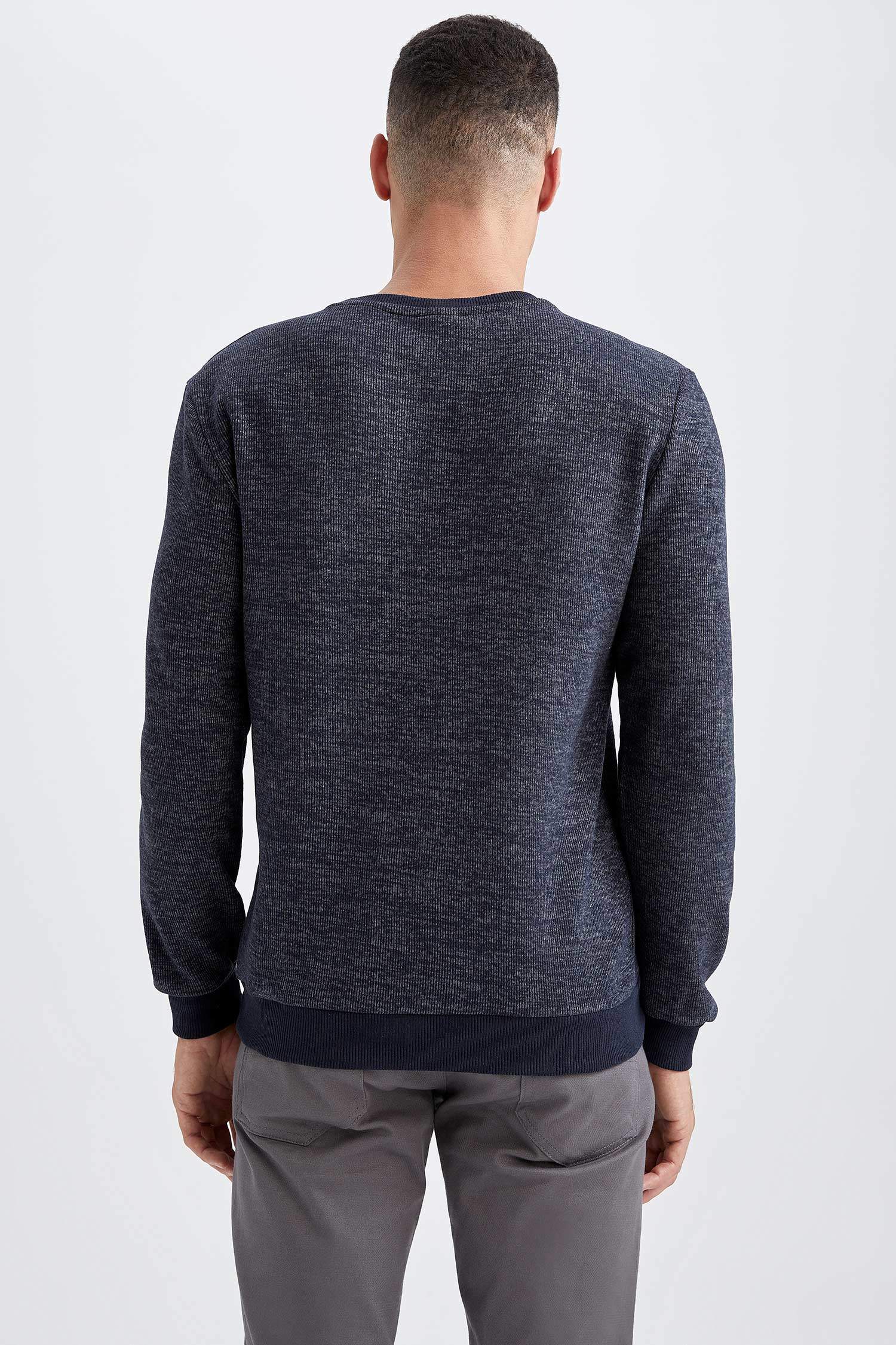 Defacto Regular Fit Sweatshirt. 3