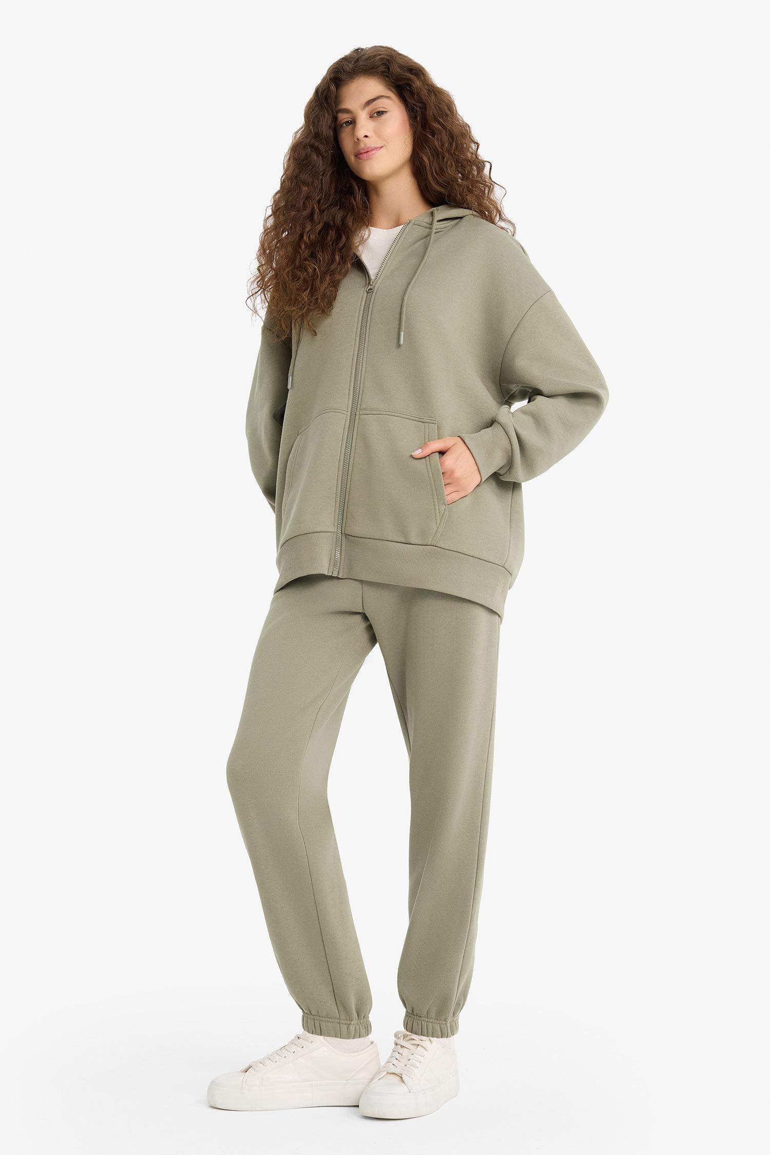 بنطرون قماش ثقيل جوجر فيت برجل مطاطي