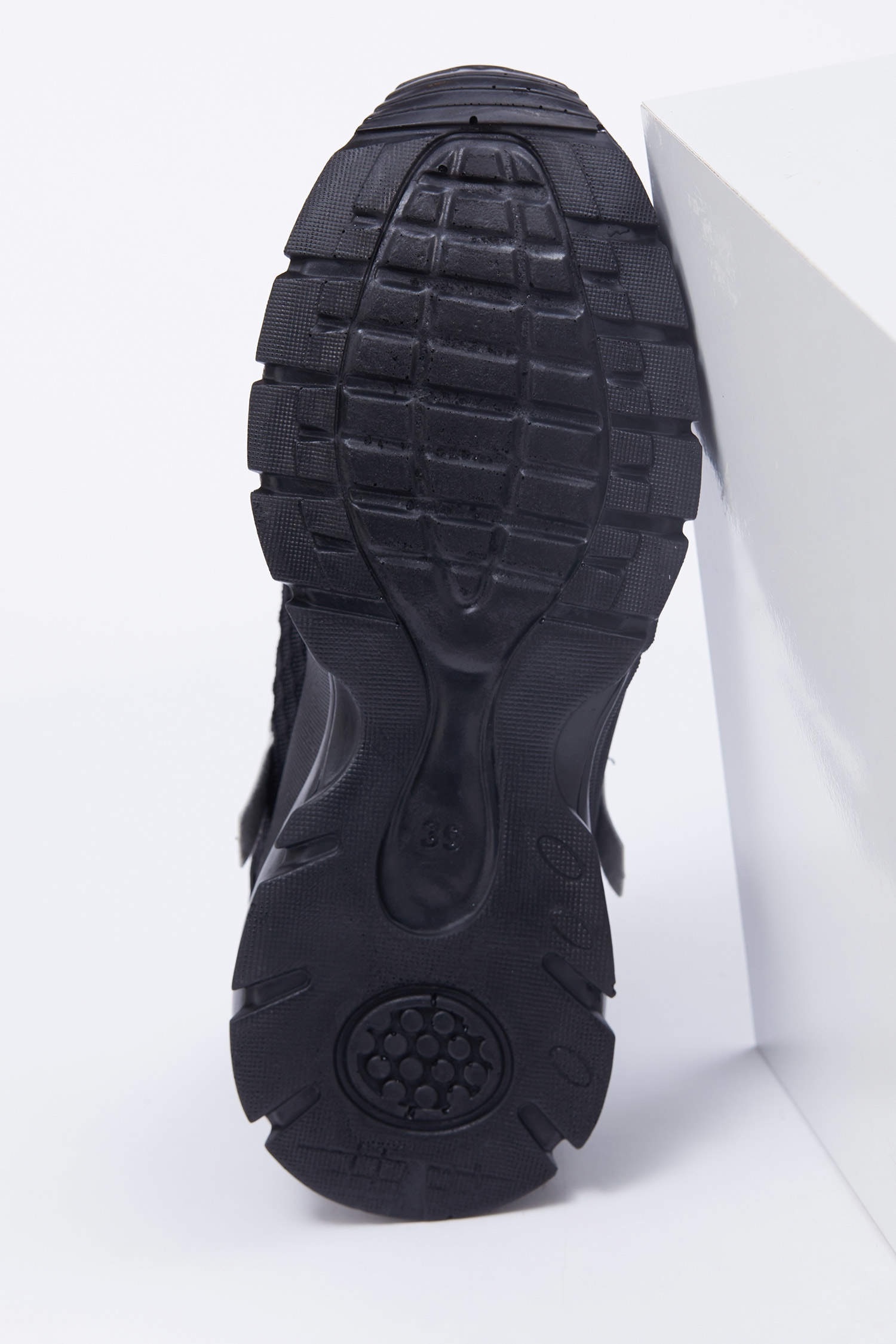 Defacto Bağcıklı Spor Ayakkabı. 4