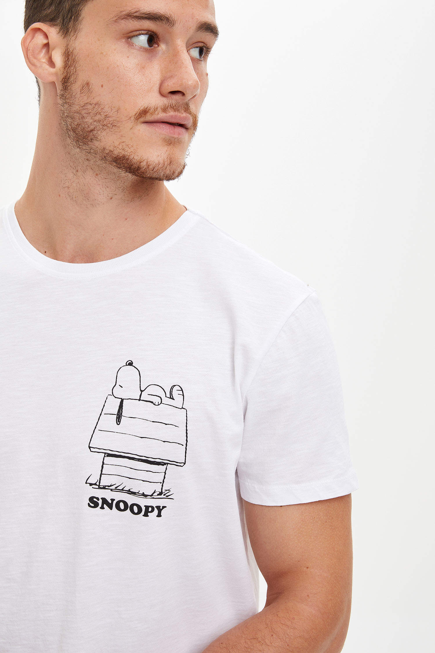 Defacto Snoopy Lisanslı Slim Fit Pamuklu Tişört. 2