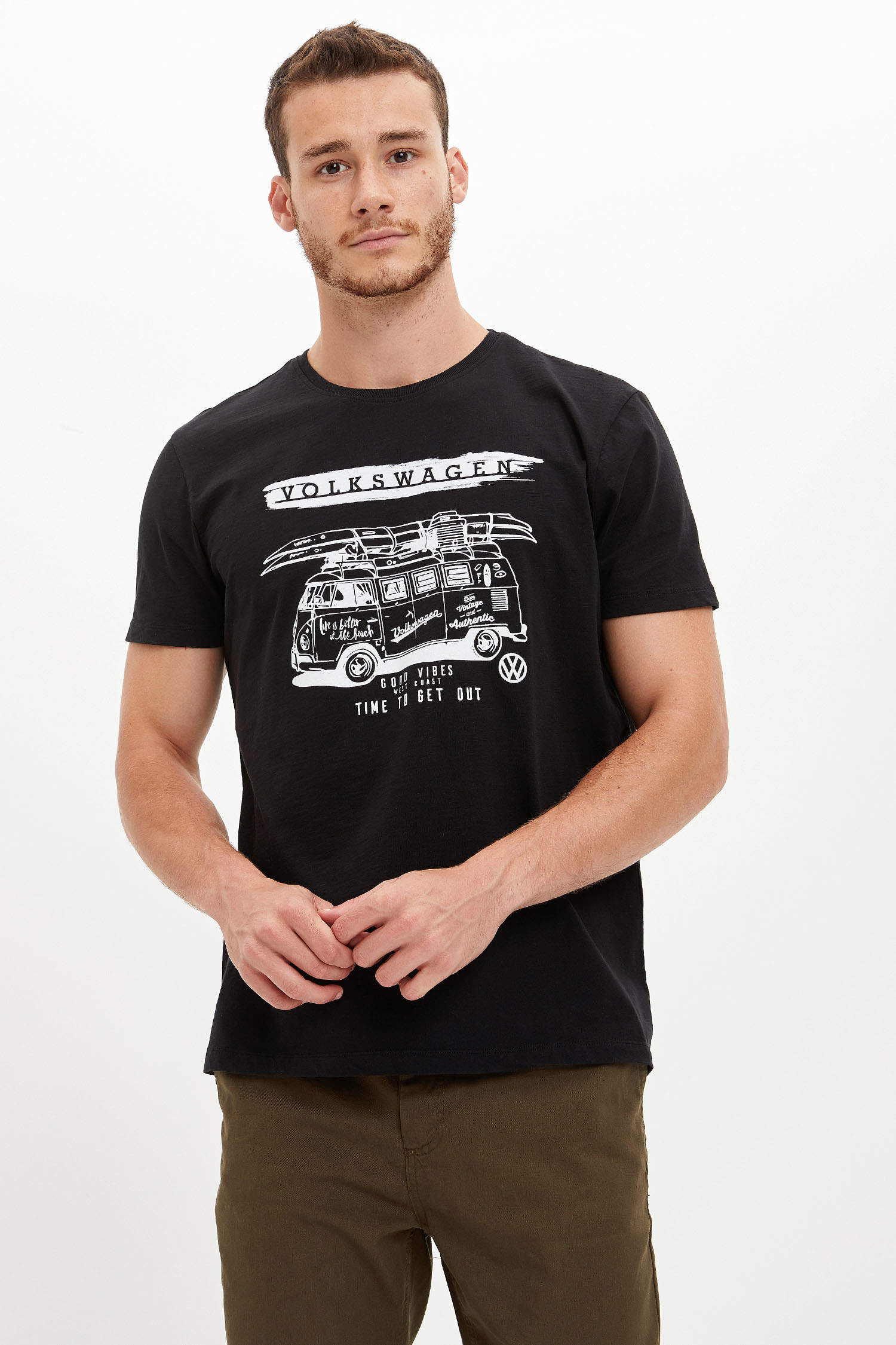 Defacto Volkswagen Lisanslı Slim Fit Pamuklu Tişört. 1