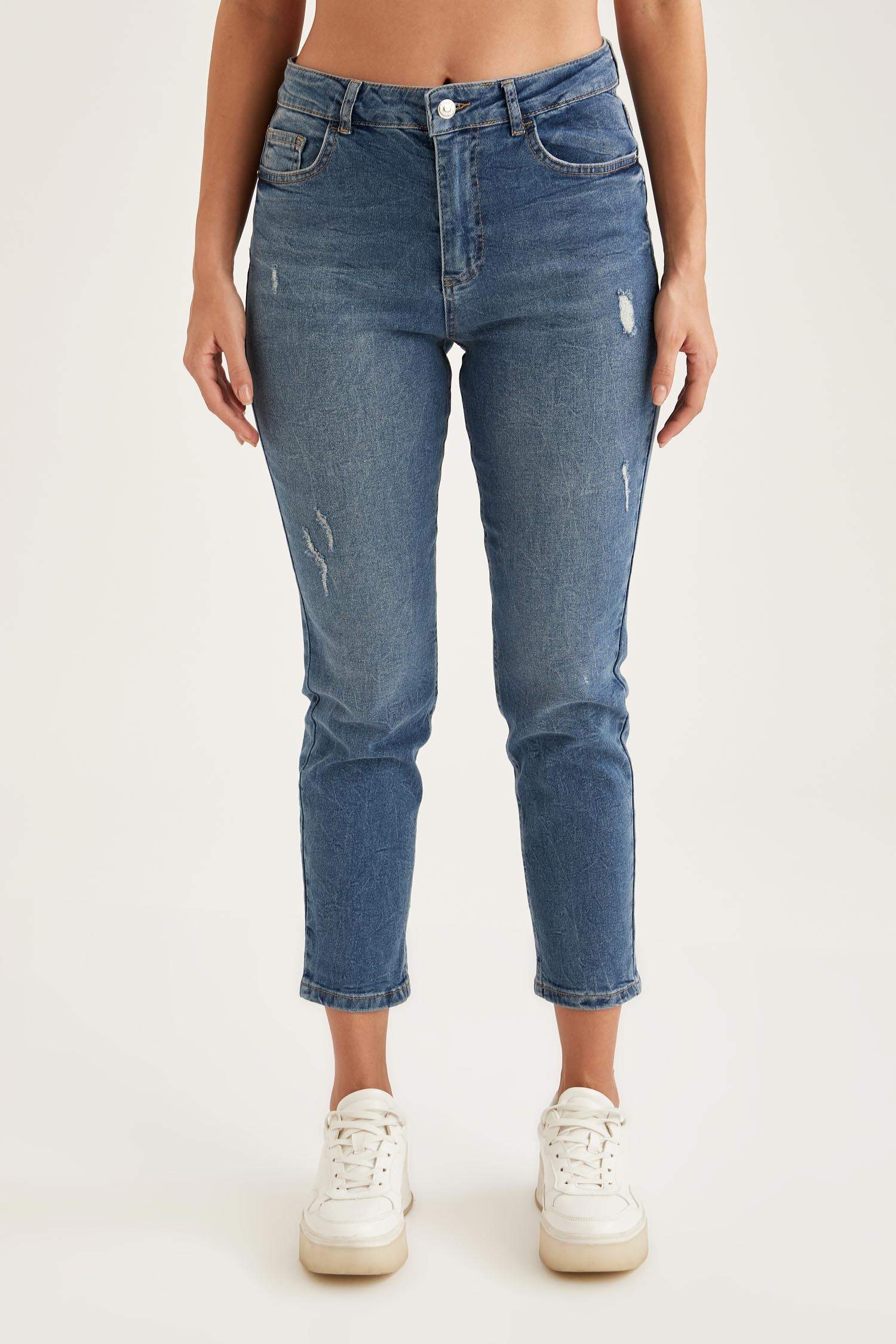 Defacto Vintage Slim Fit Yüksek Bel Jean Pantolon. 2