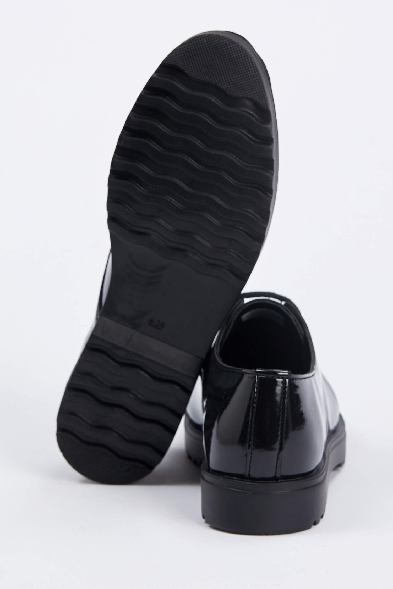 Defacto Kadın Suni Deri Bağcıklı Loafer Ayakkabı. 4