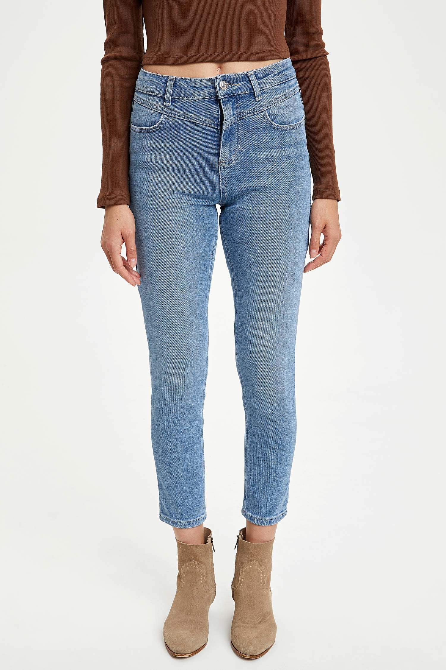 Defacto Vintage Slim Fit Yüksek Bel Jean Pantolon. 2